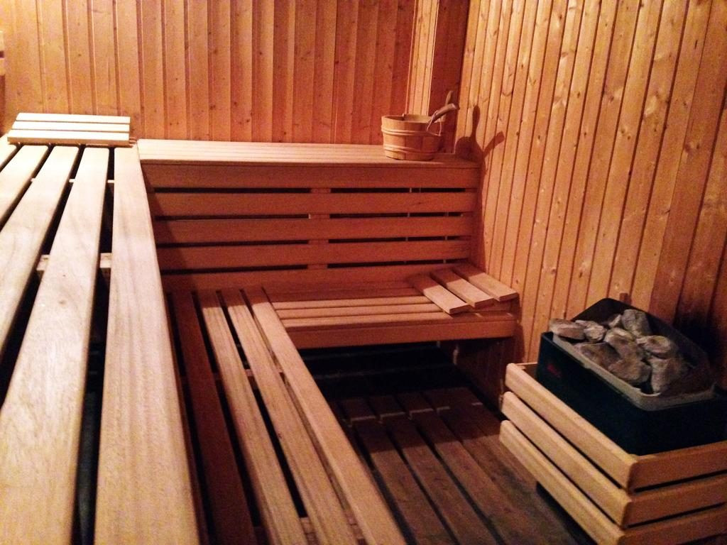 Hotel Friends-Sauna.jpg