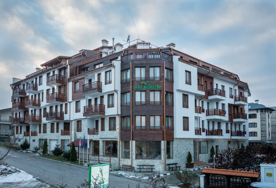 Hotel Evergreen-Hotel spolja.jpg