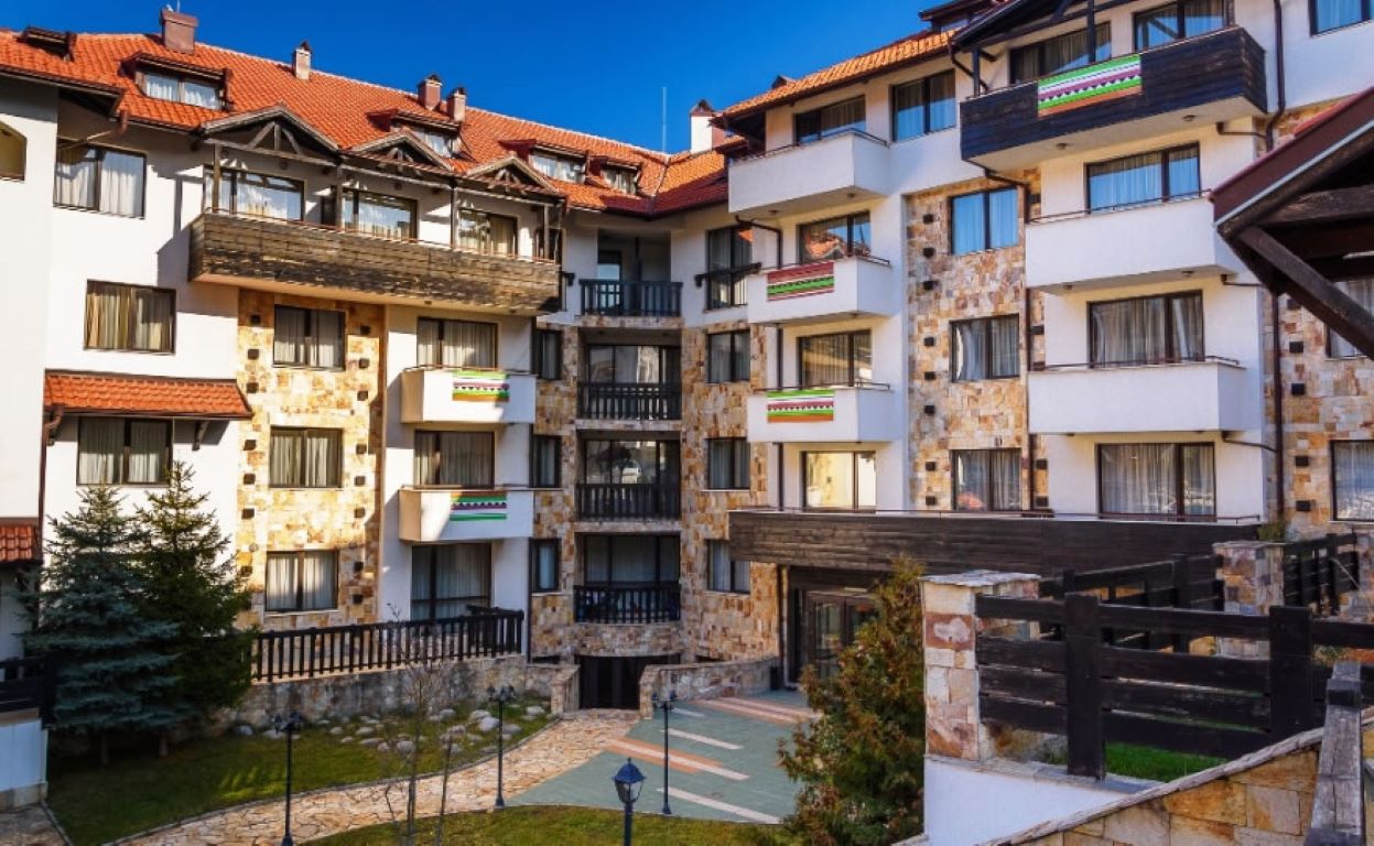 Dream Hotel-Pogled na hotel.jpg
