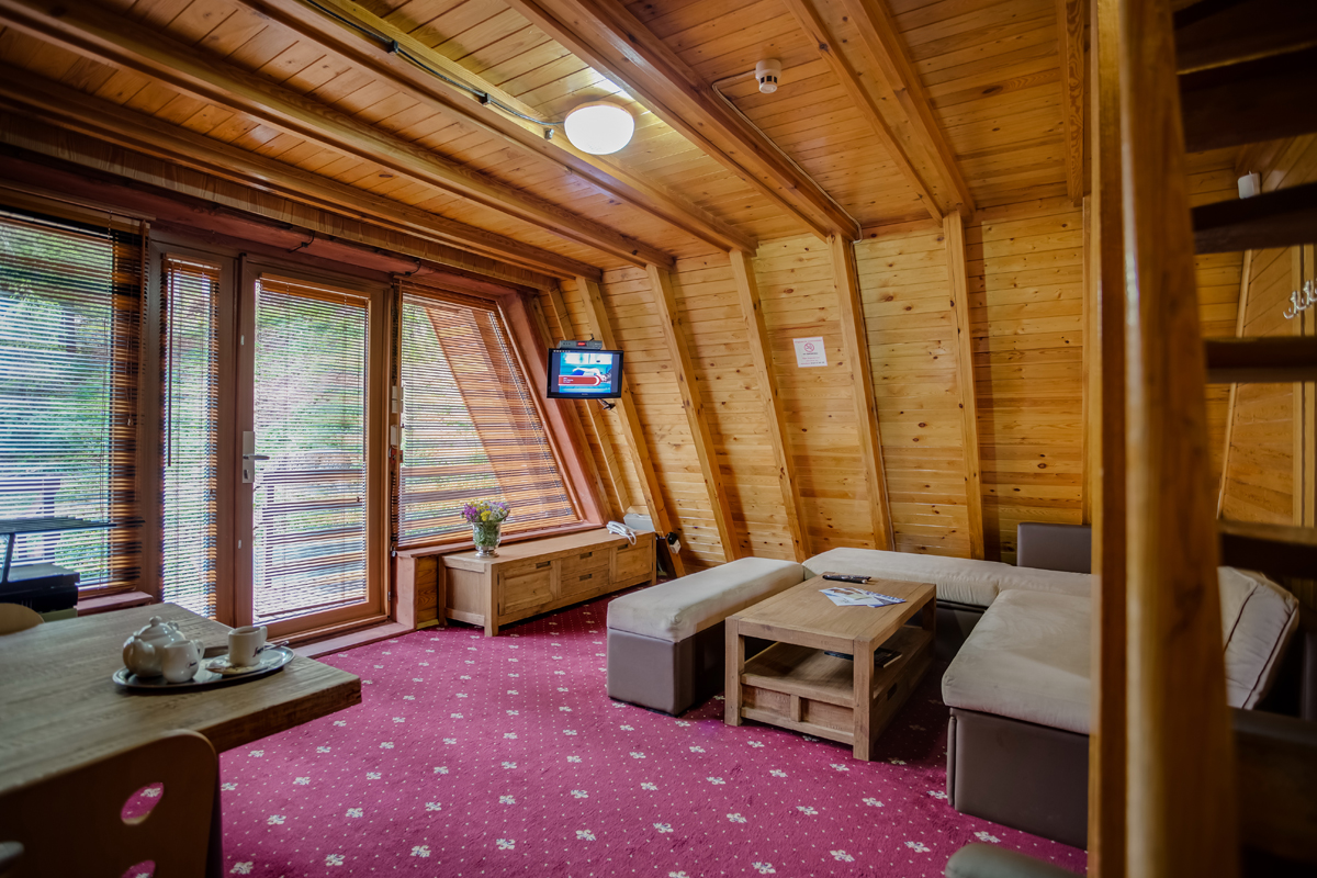 Hotel Malina Villas-Dnevna soba.jpg