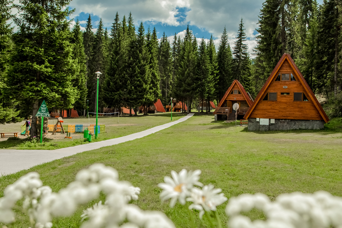 Malina Villas Pamporovo-Leto.jpg