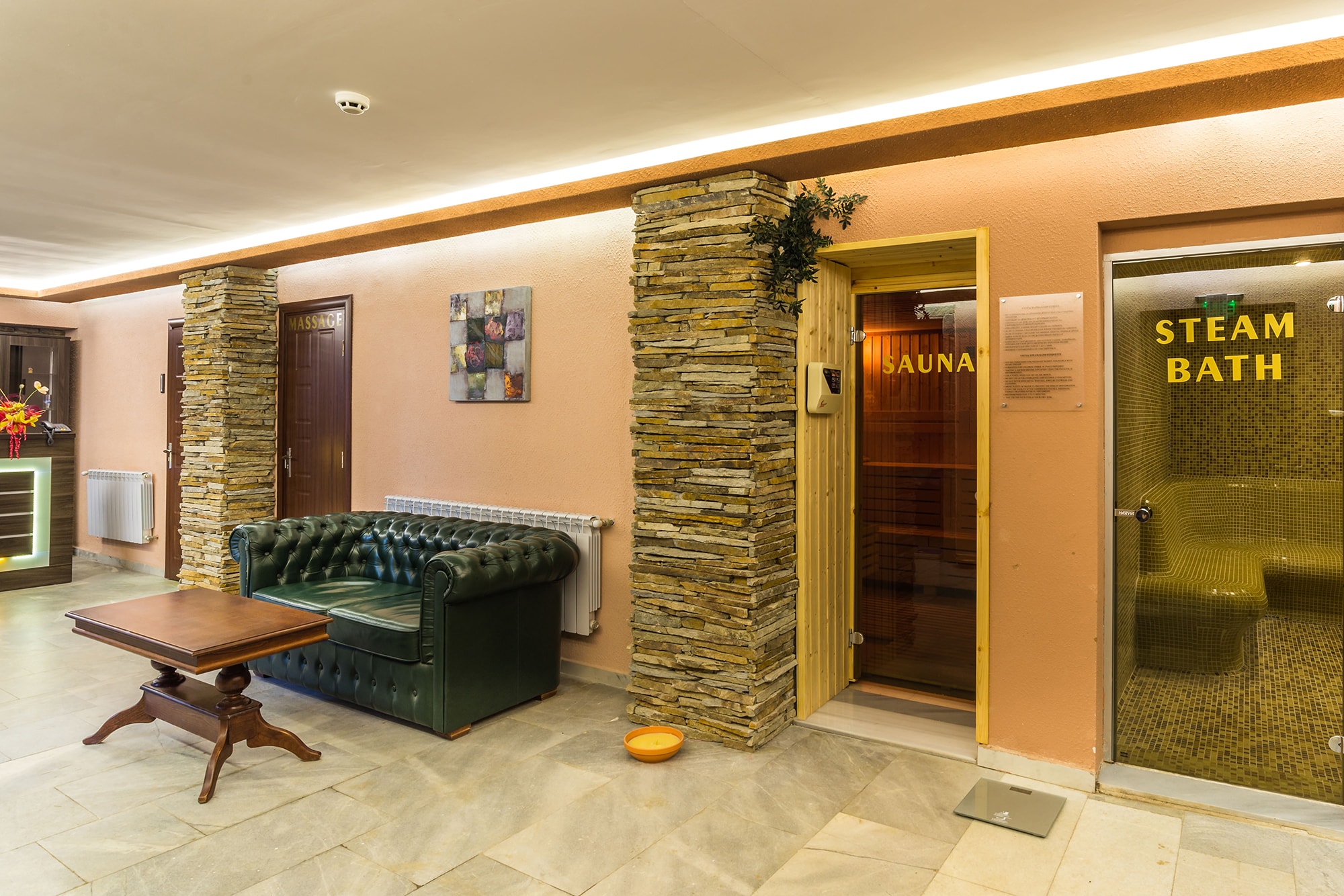 Elina Hotel-Relax zona.jpg