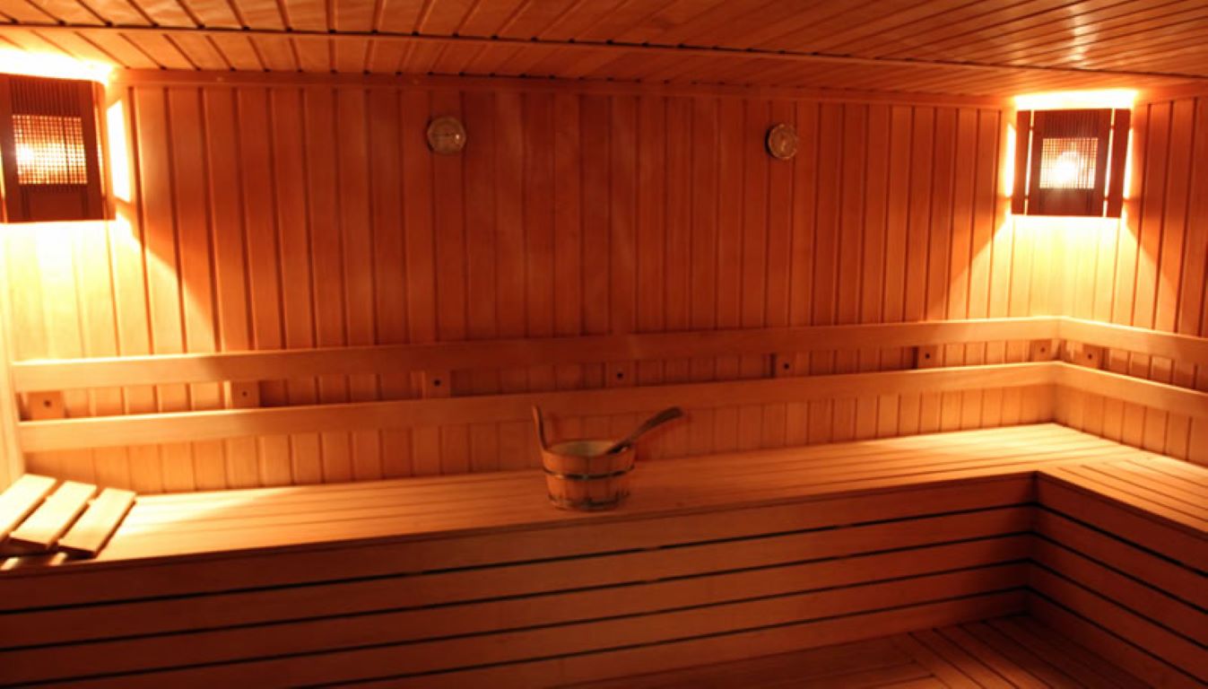 Yanakiev Hotel-Sauna.jpg