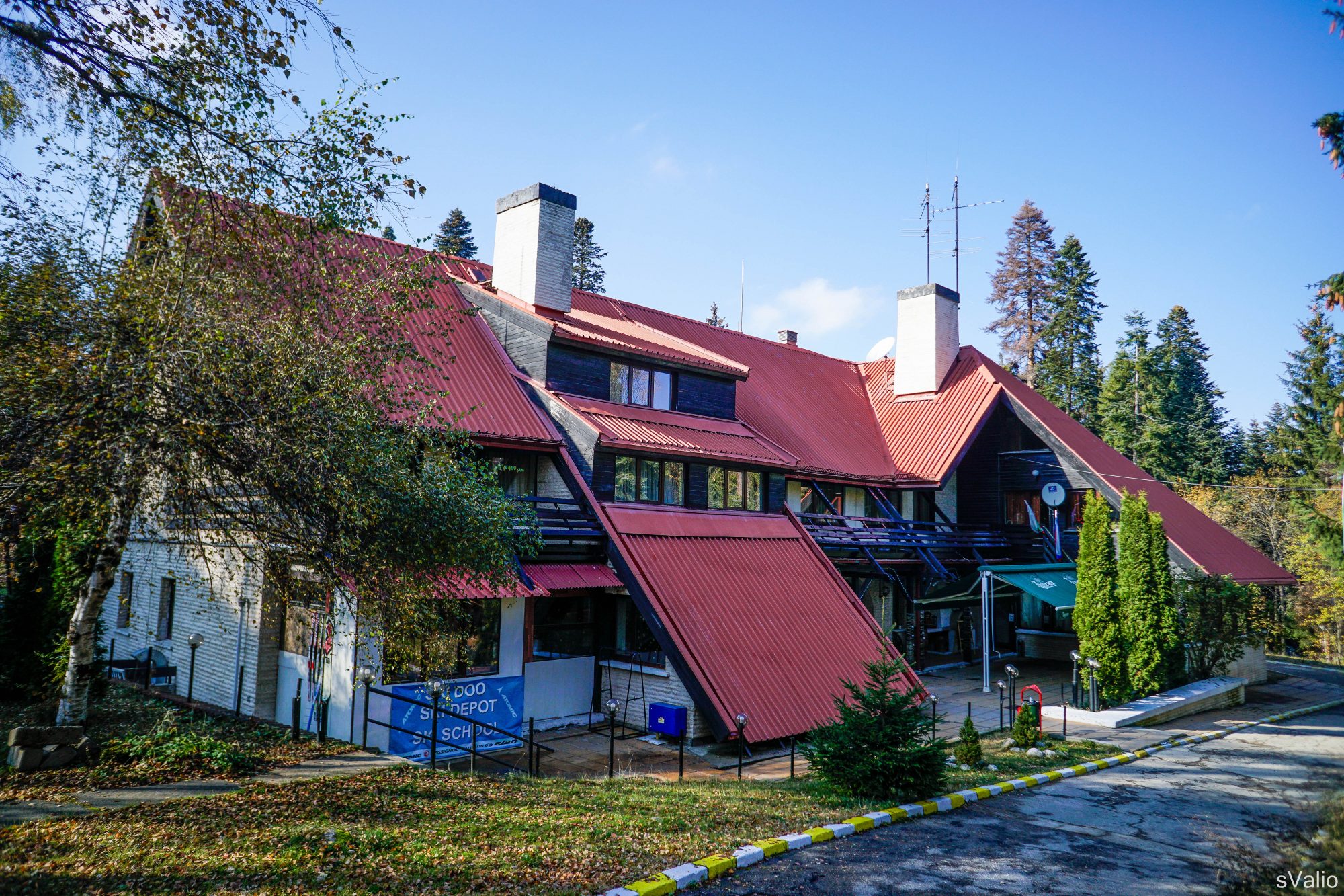 Breza Hotel Borovets-Leto.jpg