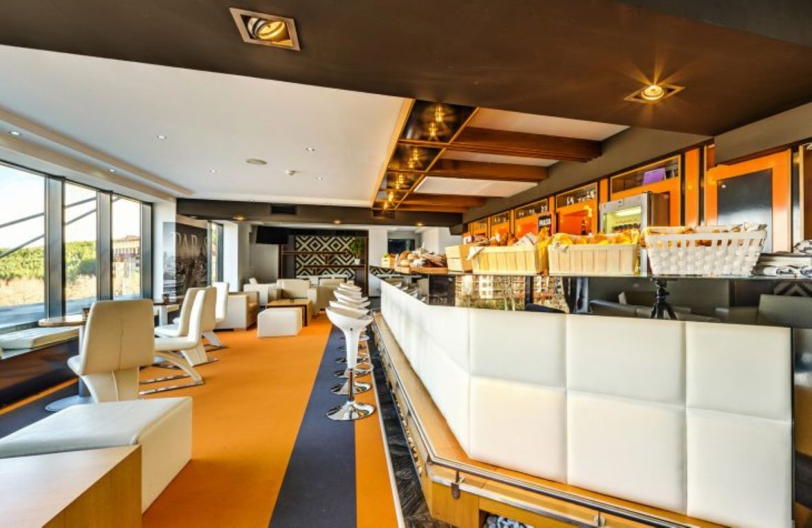Hotel St George Palace Bansko-Bar Alexandra.jpg