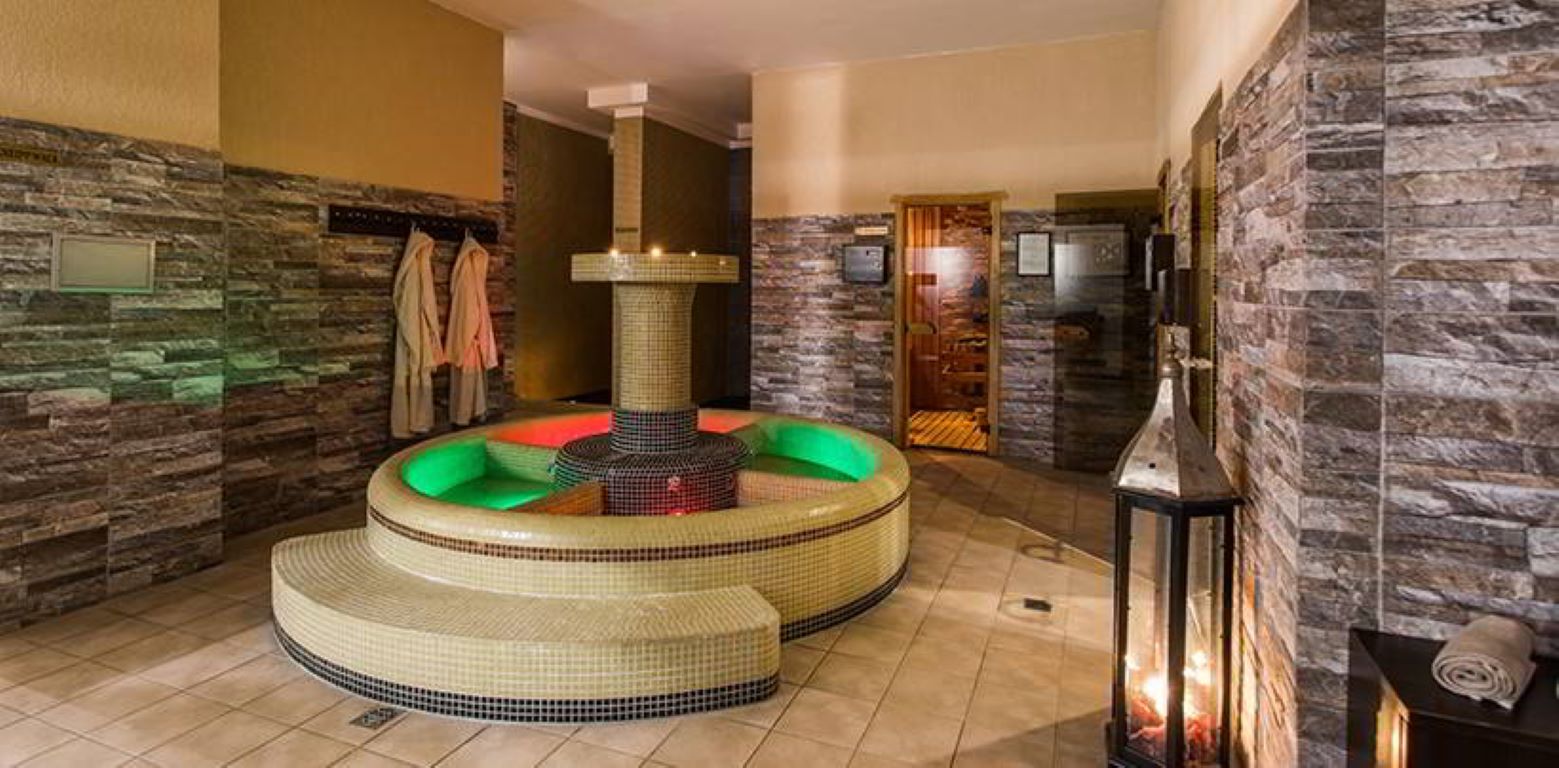 Premier luxury Resort - Spa.jpg