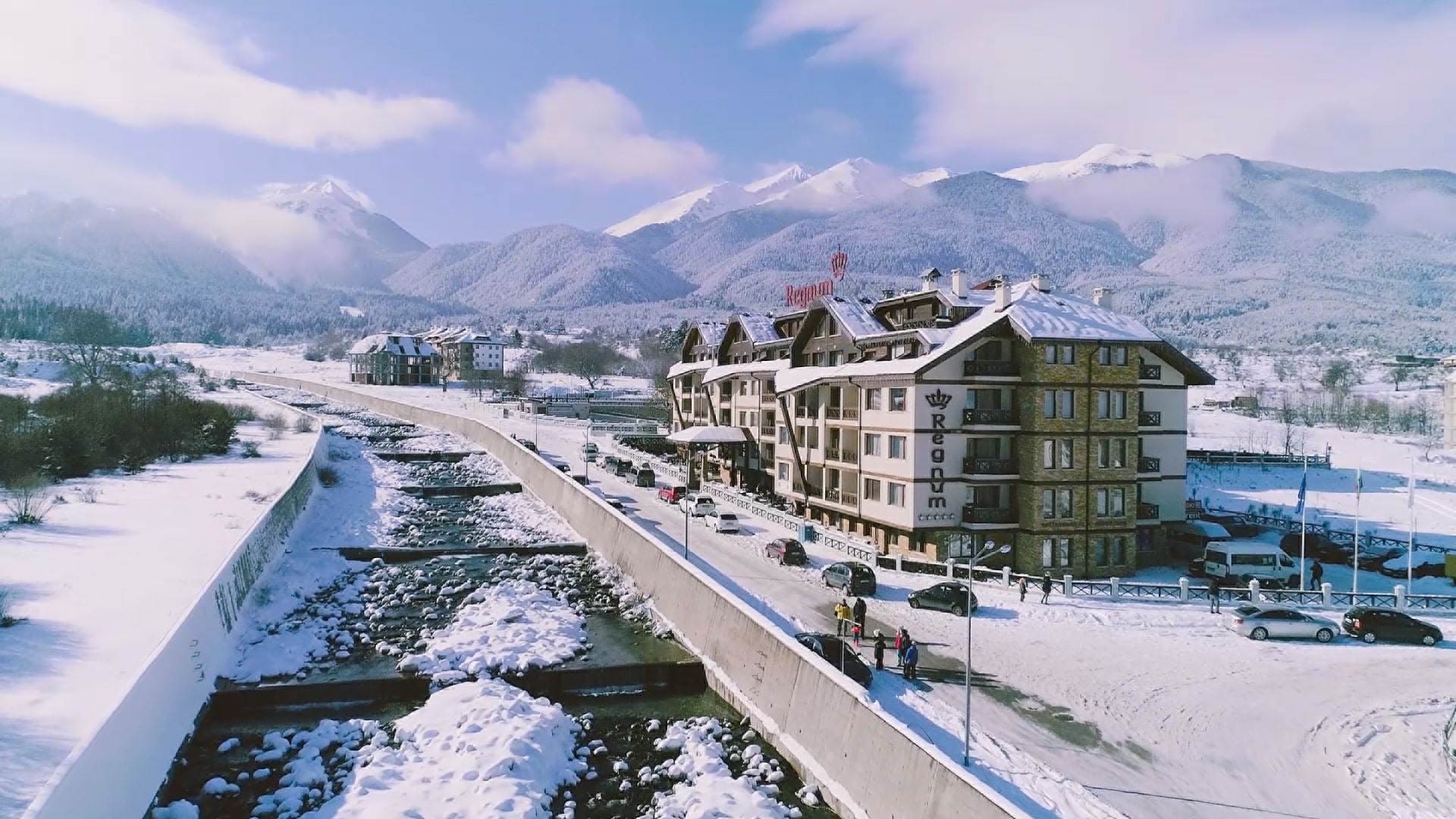 Regnum Apart Hotel & SPA - izgled okoline hotela.jpg