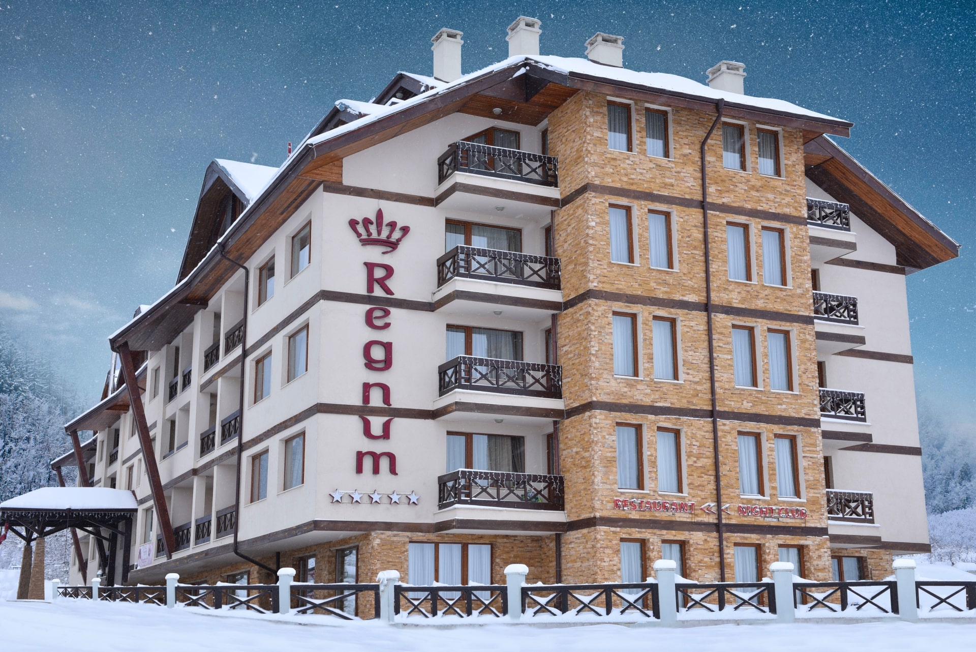 Regnum Apart Hotel & SPA - izgled spolja iz još jednog ugla.jpg