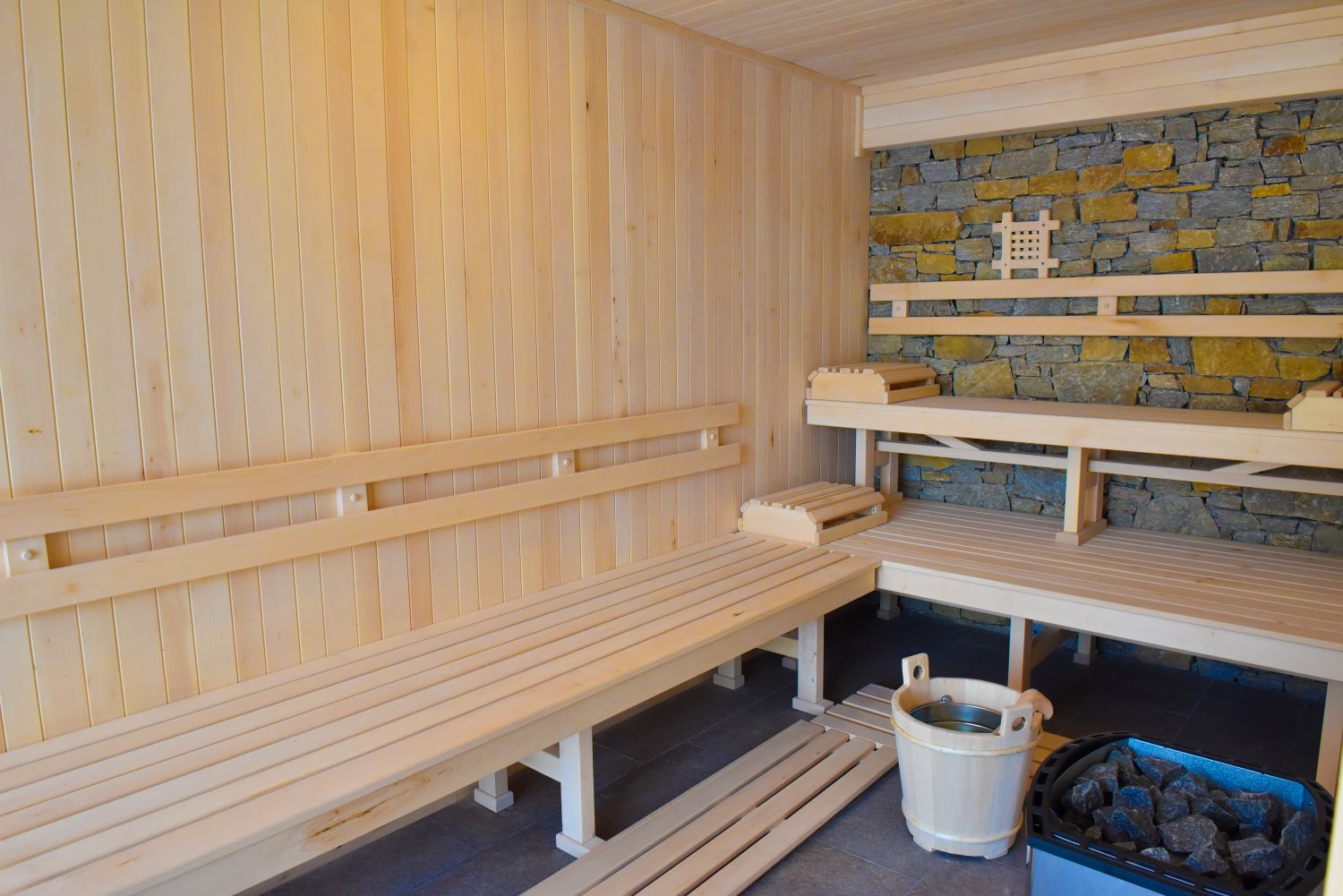 Regnum Apart Hotel & Spa-Sauna na otvorenom.jpg