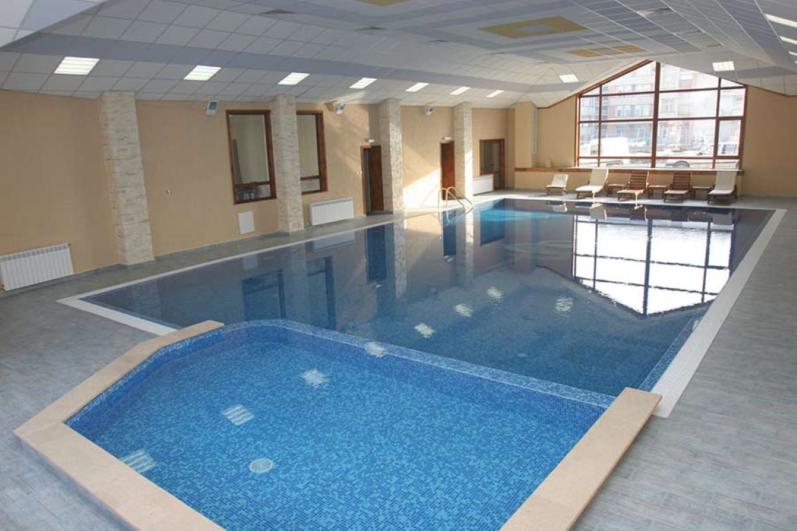 Hotel Evelina Palace-Zatvoreni bazen.jpg