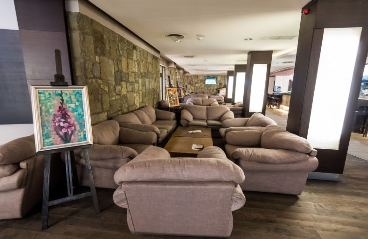 Hotel Gardenia Bansko-Lobby.jpg