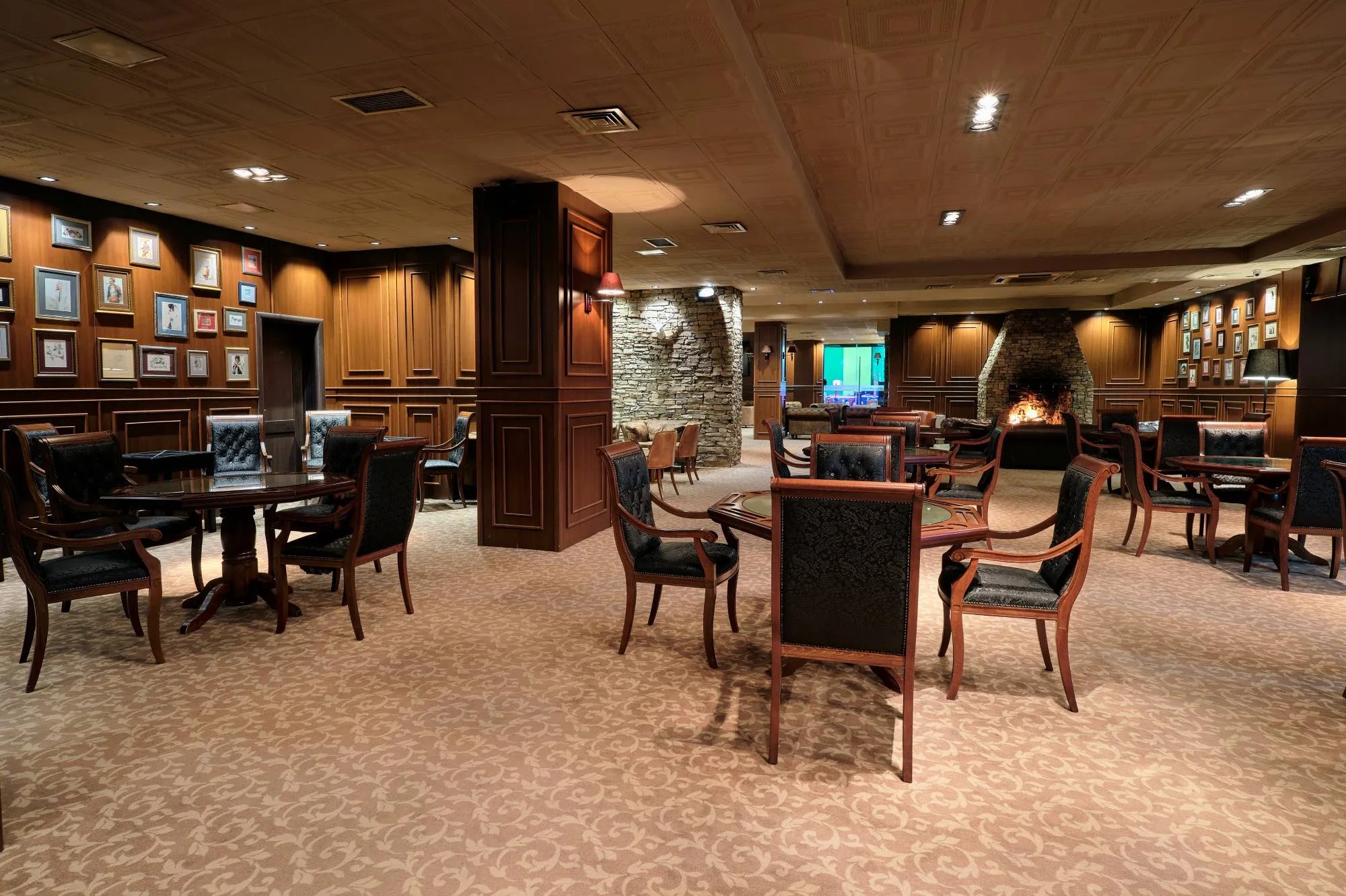 Grand Hotel Bansko-Lounge bar.jpg