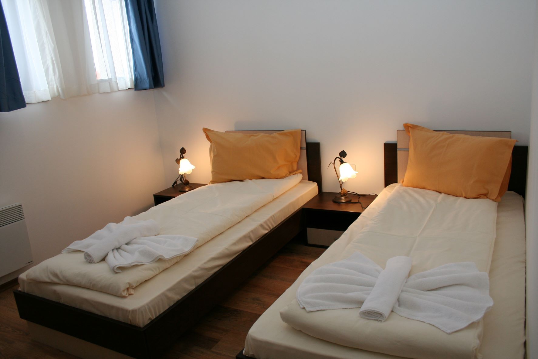 Grand Royal Apartments & Spa - two bedroom apartment - ležajevi.JPG