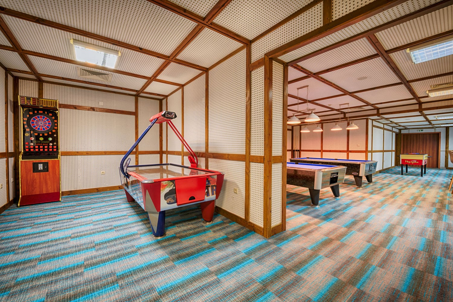 Katarino Spa Hotel-Game room.jpg
