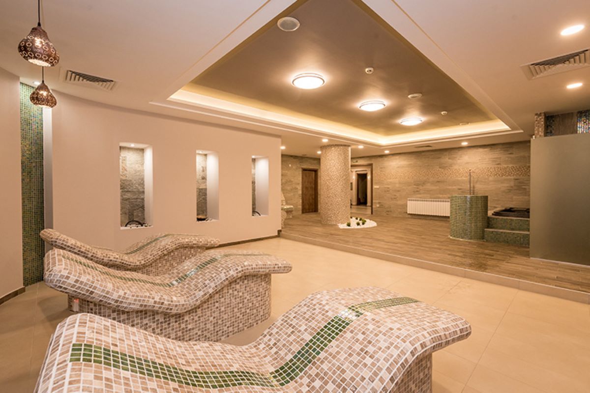 Hotel Lion Bansko - spa - tepidarijum.jpg