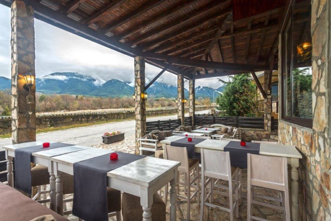 Maria Antoaneta Residence-Letnja basta.jpg