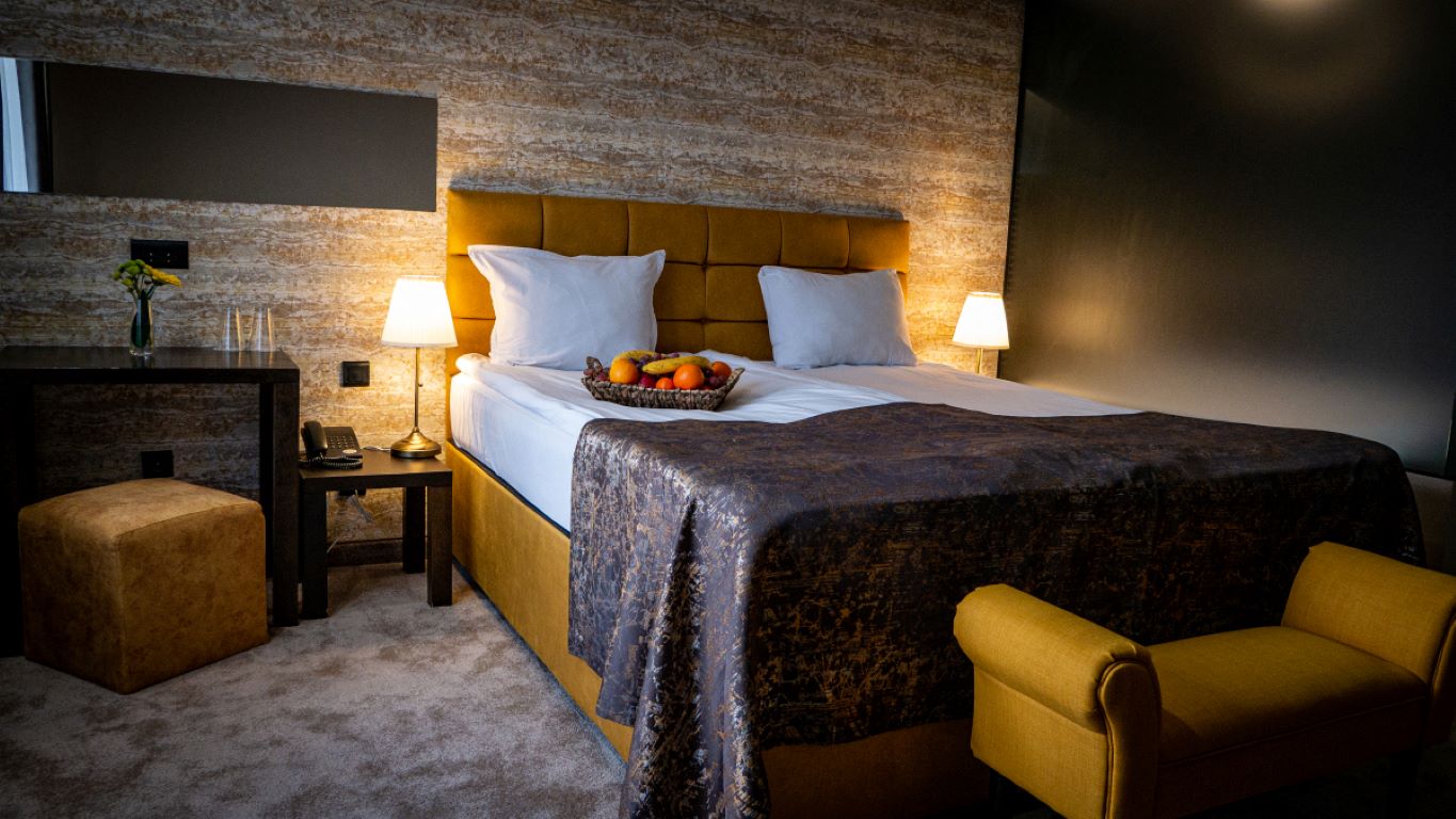 Hotel Riverside-Standard room.jpg