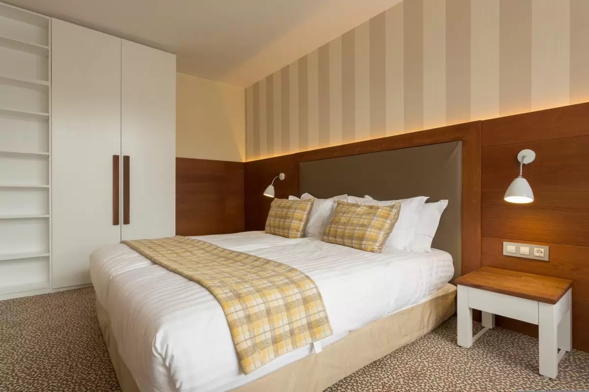 Hotel Ruskovets Resort-Senior apartment.jpg