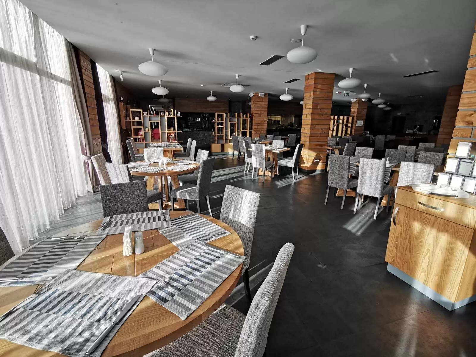 Ruskovets Resort Hotel-Restoran.jpg