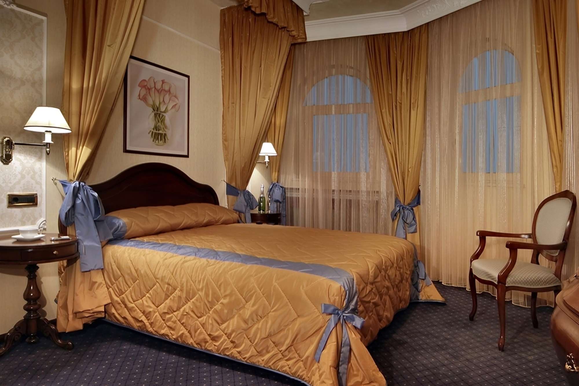 Festa Winter Palace Borovets-Spa suite.jpg