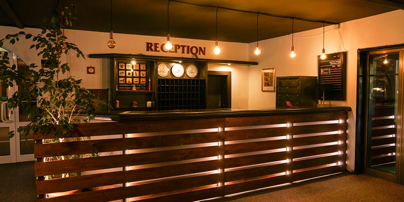 Bor Borovets-Recepcija.jpg