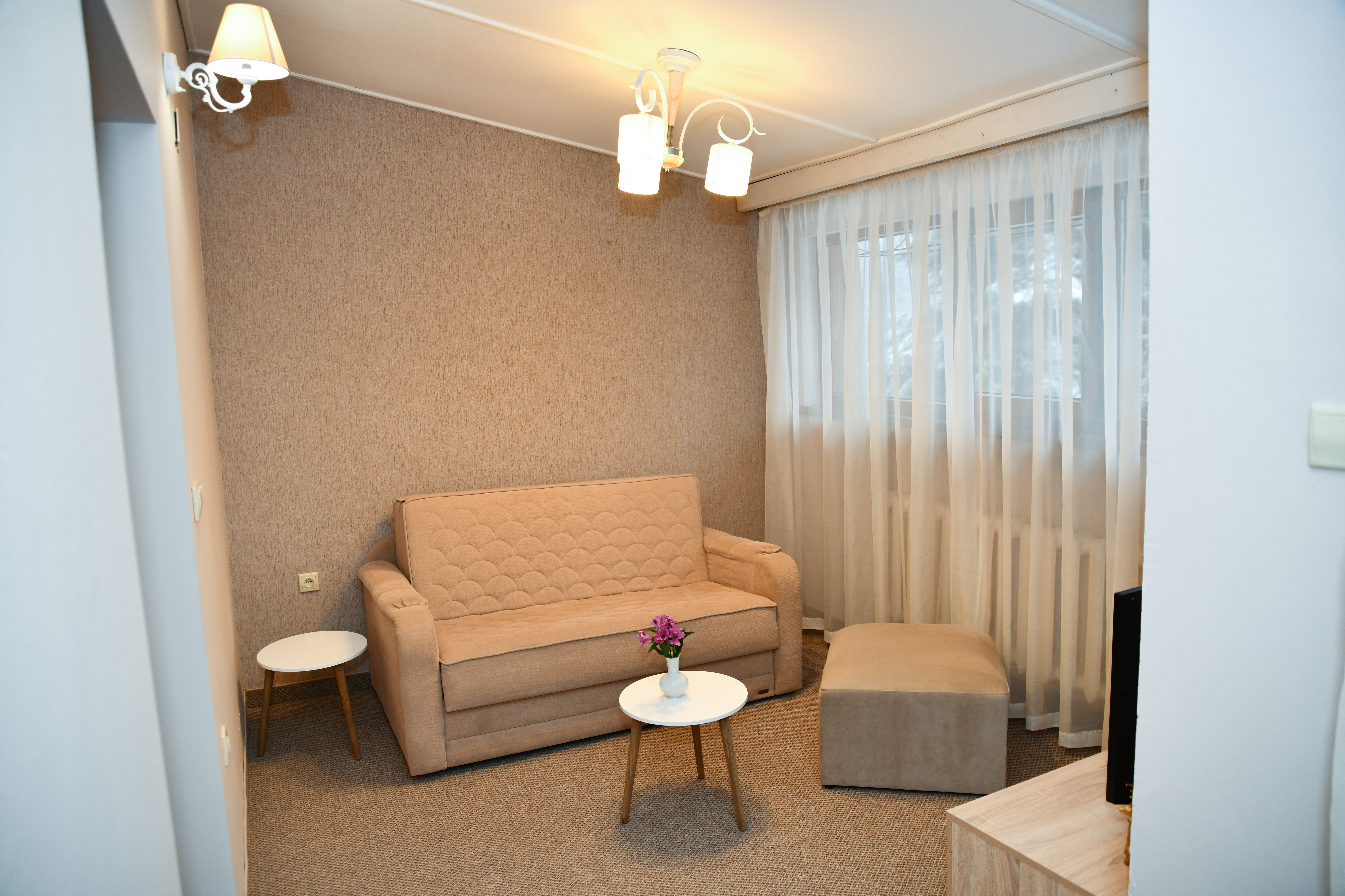 Bor Hotel-Suite.jpg