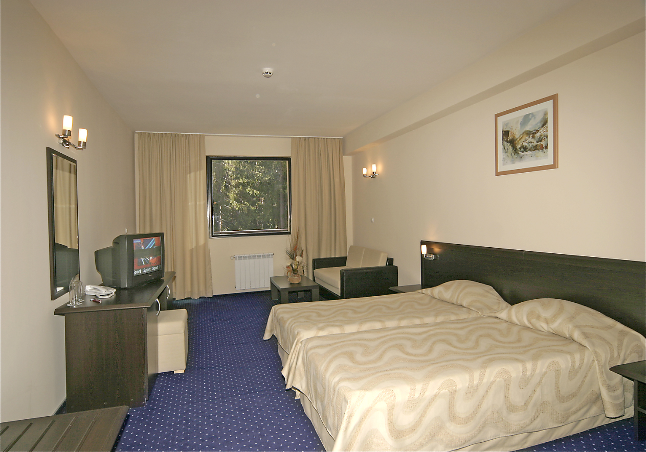 Finlandia Hotel Pamporovo-Standardna soba.jpg