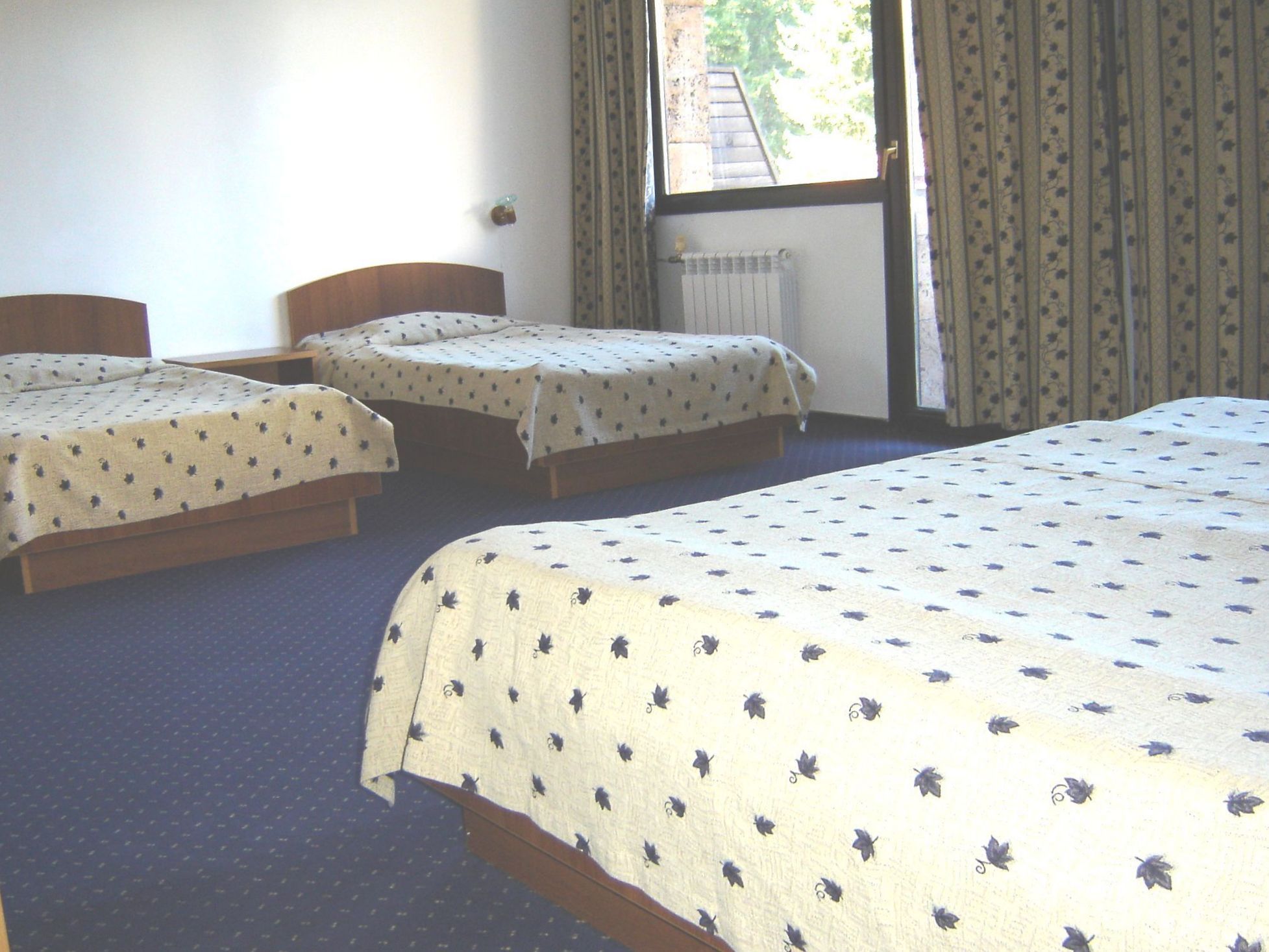Finlandia Hotel Pamporovo-Trokrevetna soba.jpg