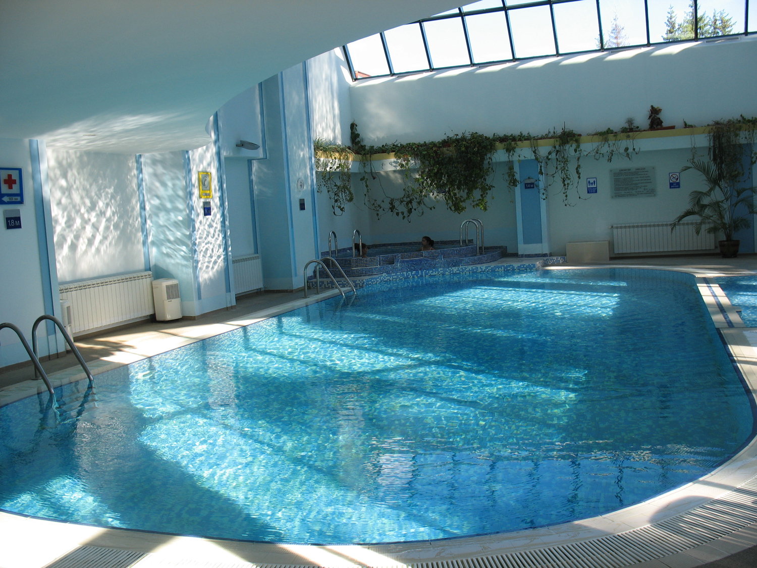 Hotel Murgavets-Unutrasnji bazen.jpg