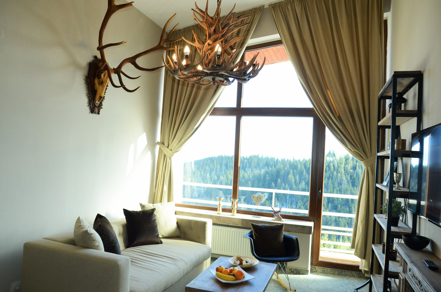 Murgavets Pamporovo-Superior suite.jpg
