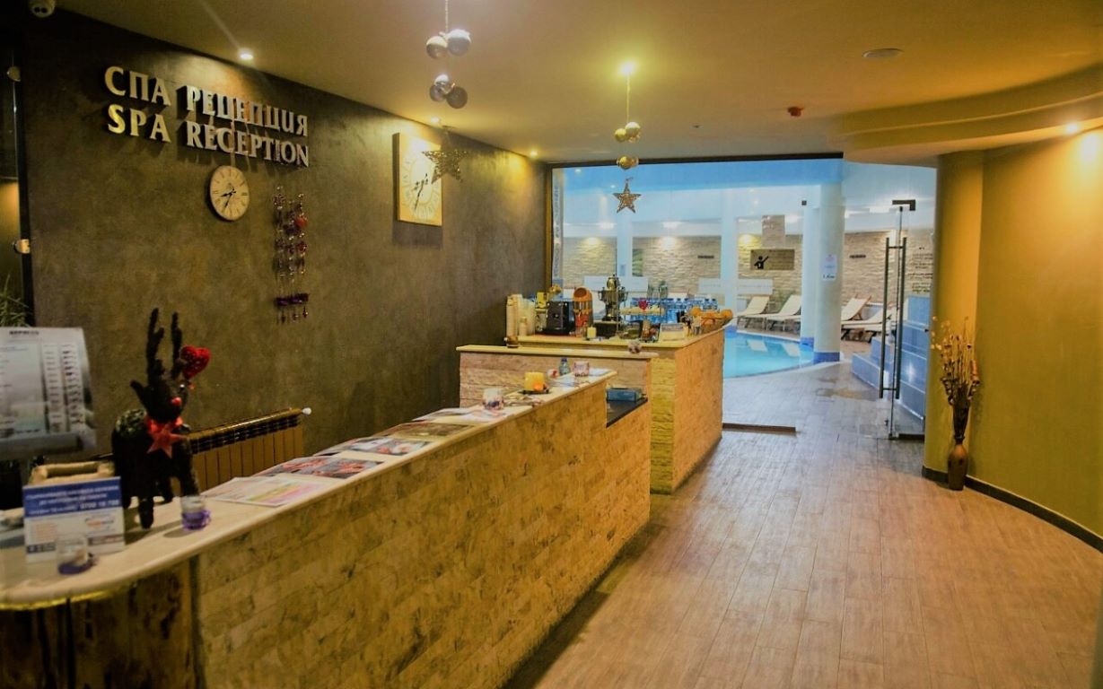 Orpheus Hotel-Spa recepcija.jpg