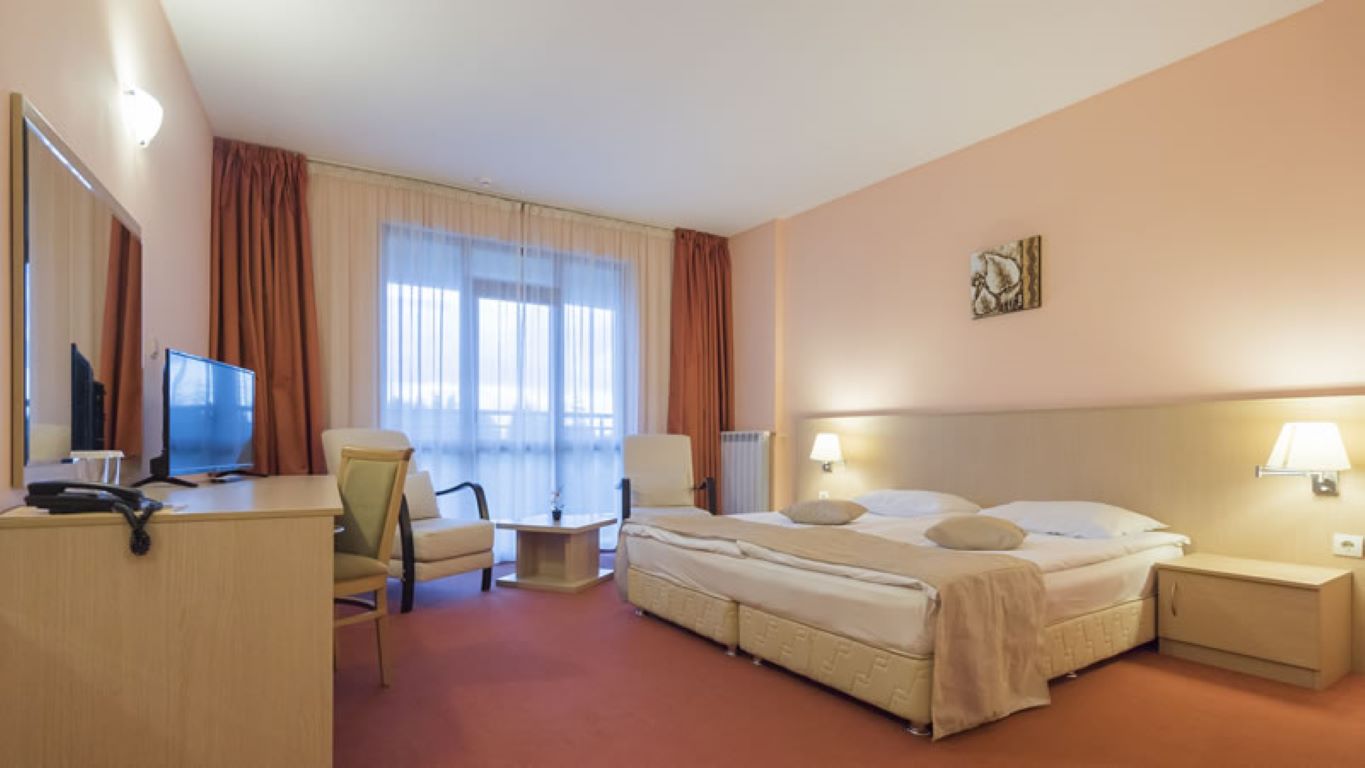 Orpheus Hotel-Standardna soba.jpg