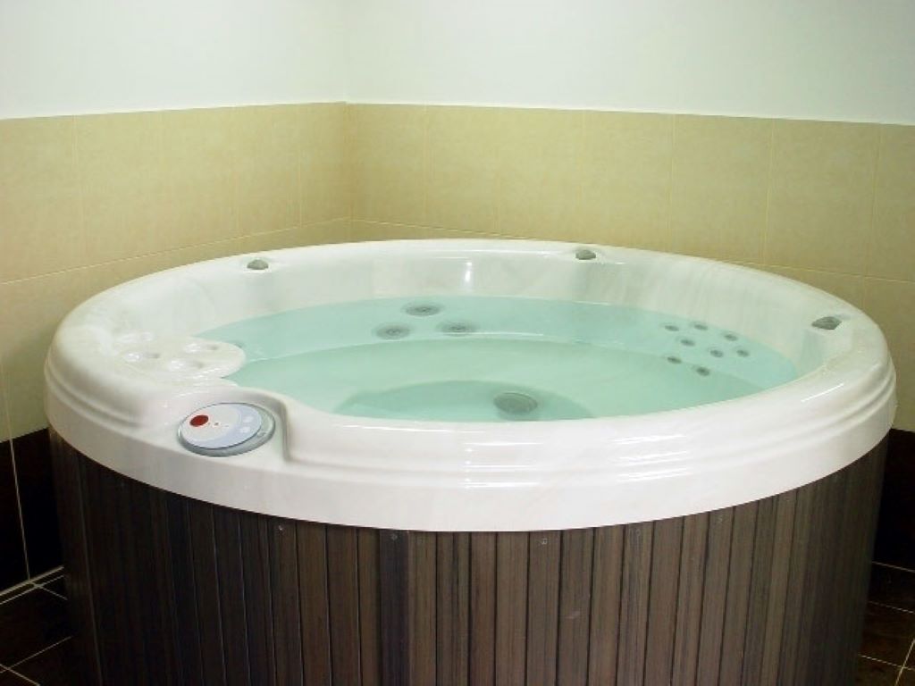 Hotel Dafovska-Djakuzi.jpg