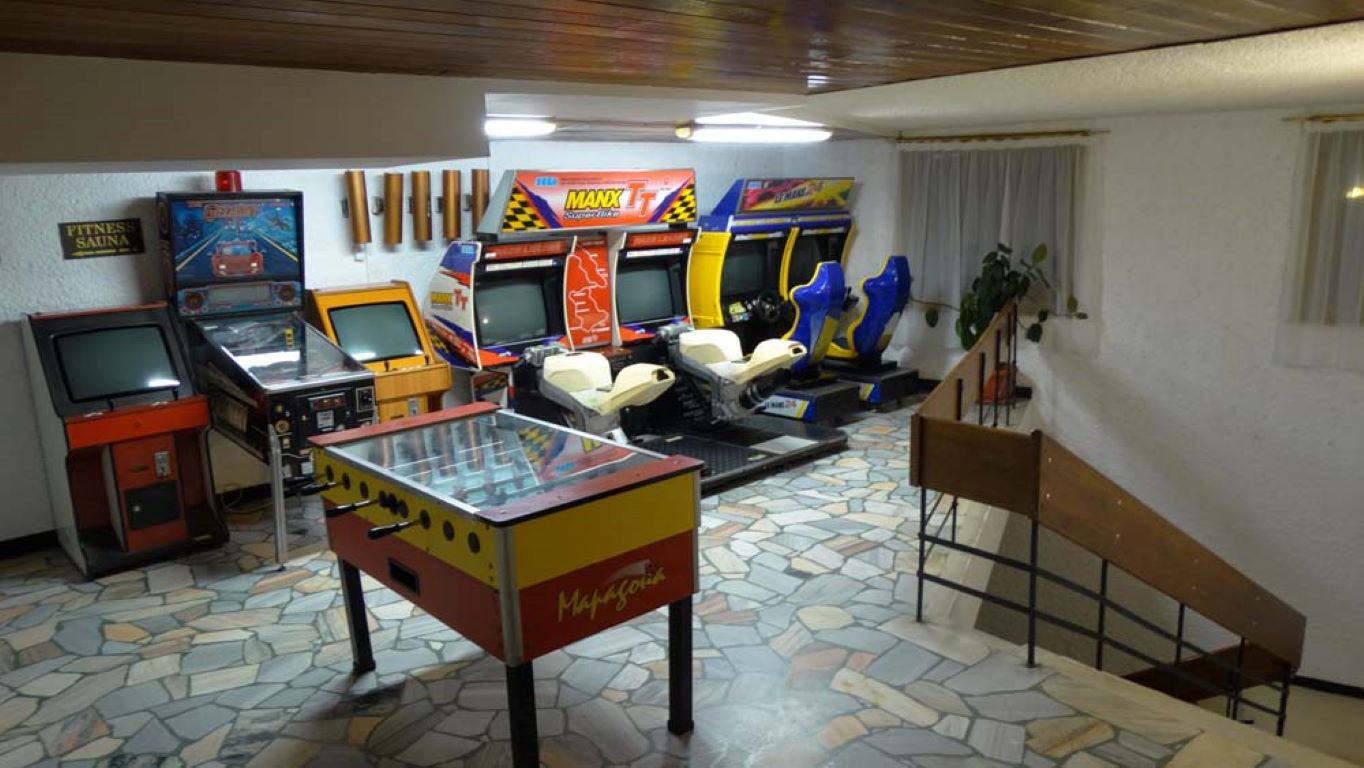 Hotel Prespa Pamporovo-Elektronske igre.jpg