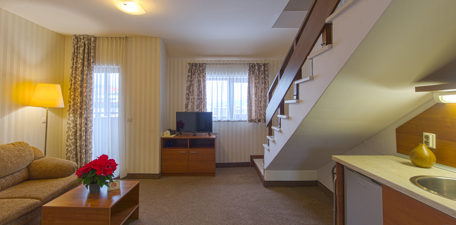Hotel Vihren Palace-Jednosoban maisonette.jpg