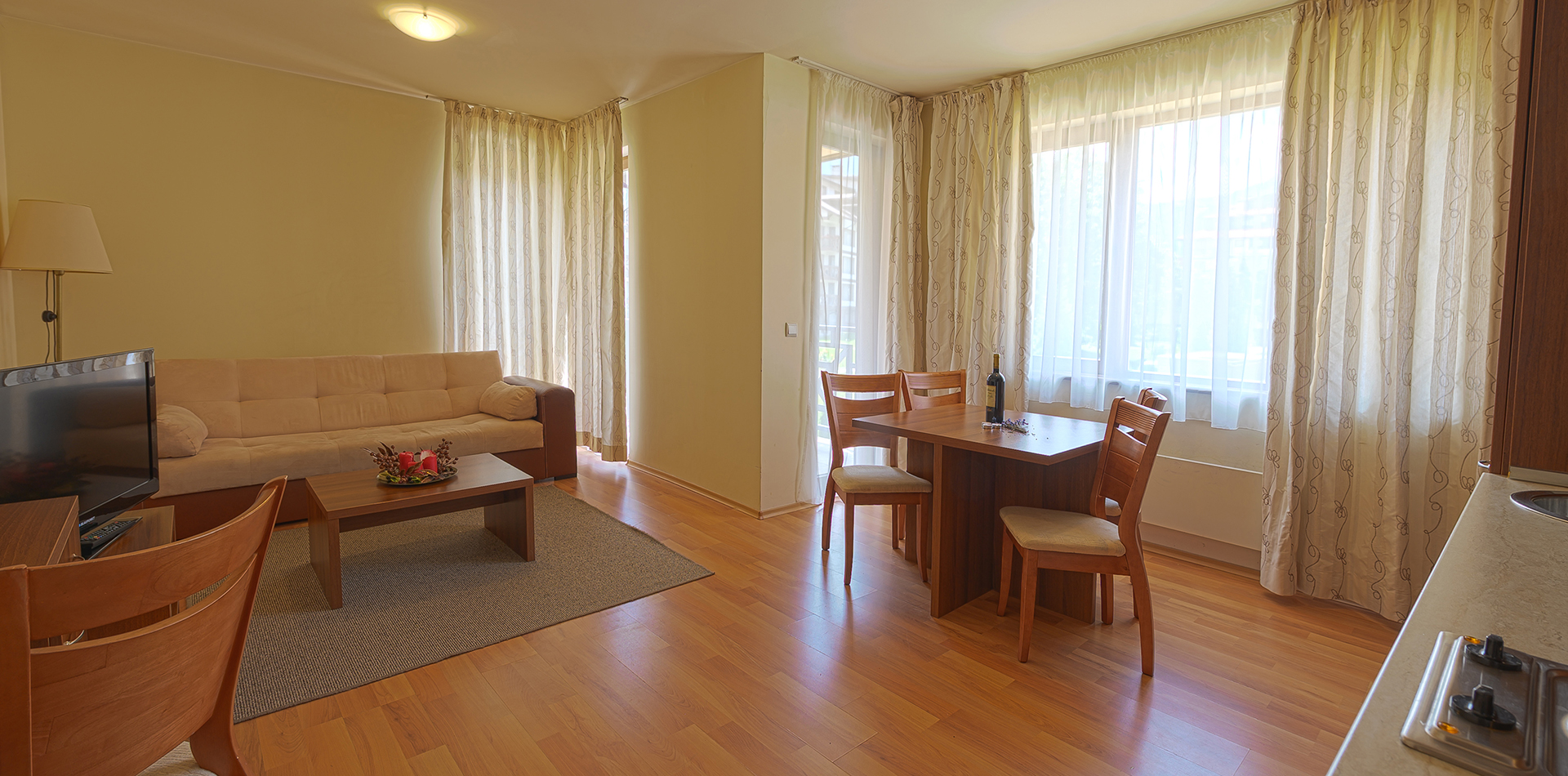 Vihren Palace Hotel-Jednosoban suite residence.jpg