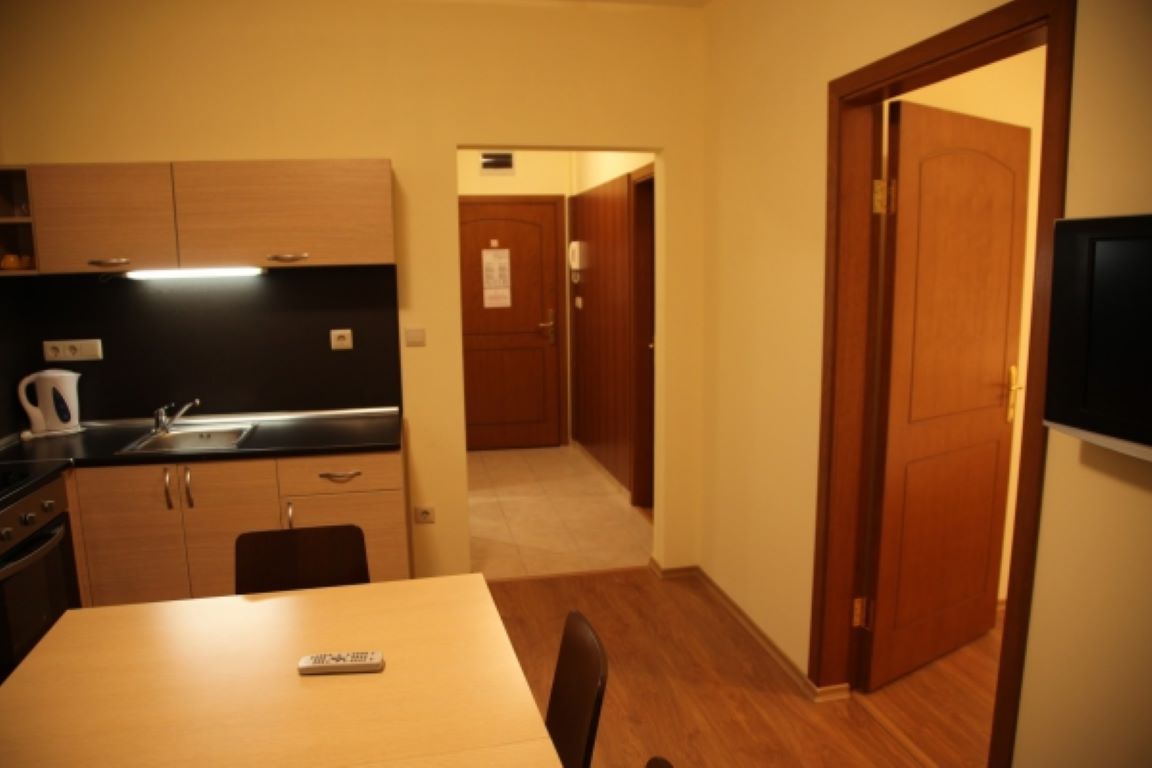 Hotel Royal Plaza Borovets-Dvosobni apartman.jpg