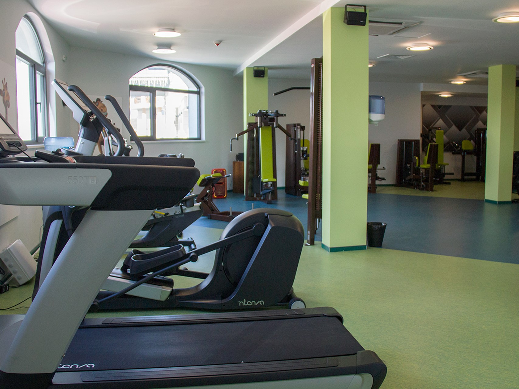 Hot Springs Medical & Spa Hotel-Fitnes.jpg