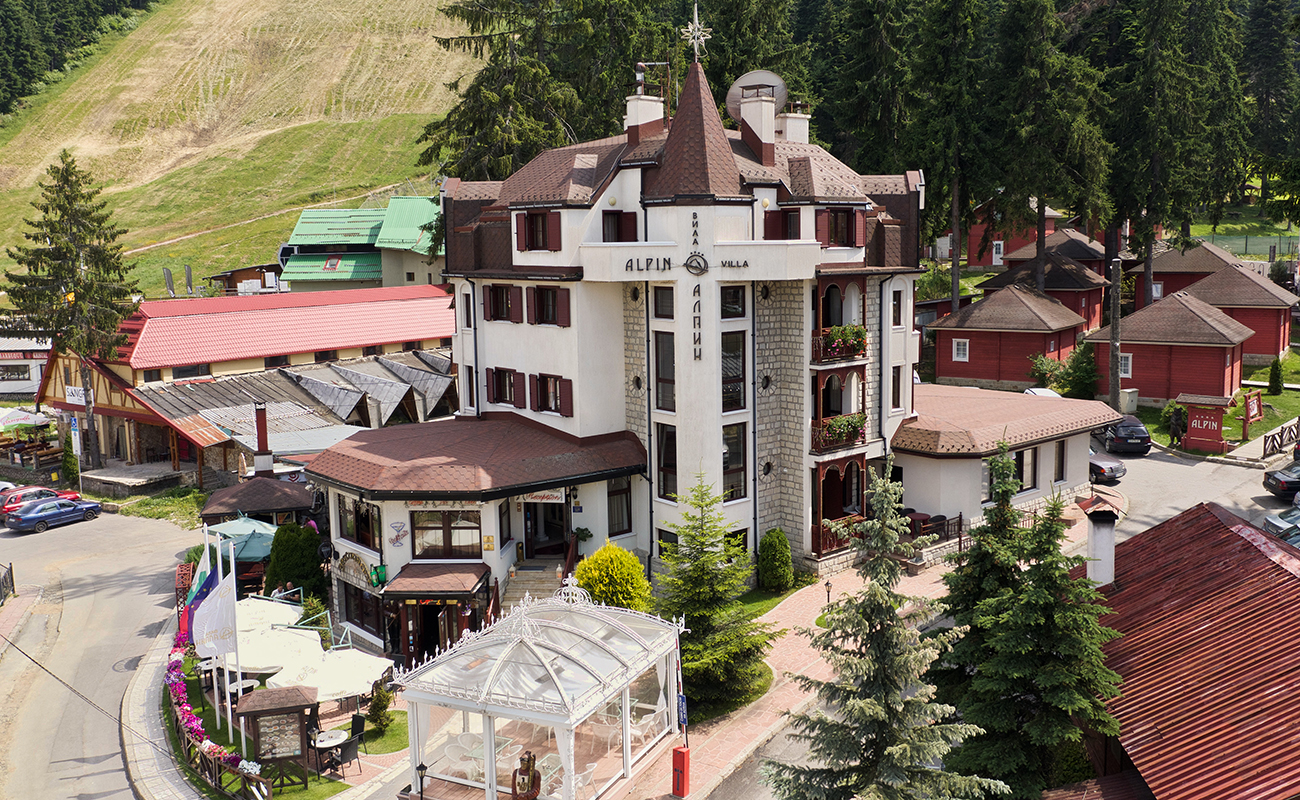 Alpin Hotel Borovets-Okruzenje.jpg