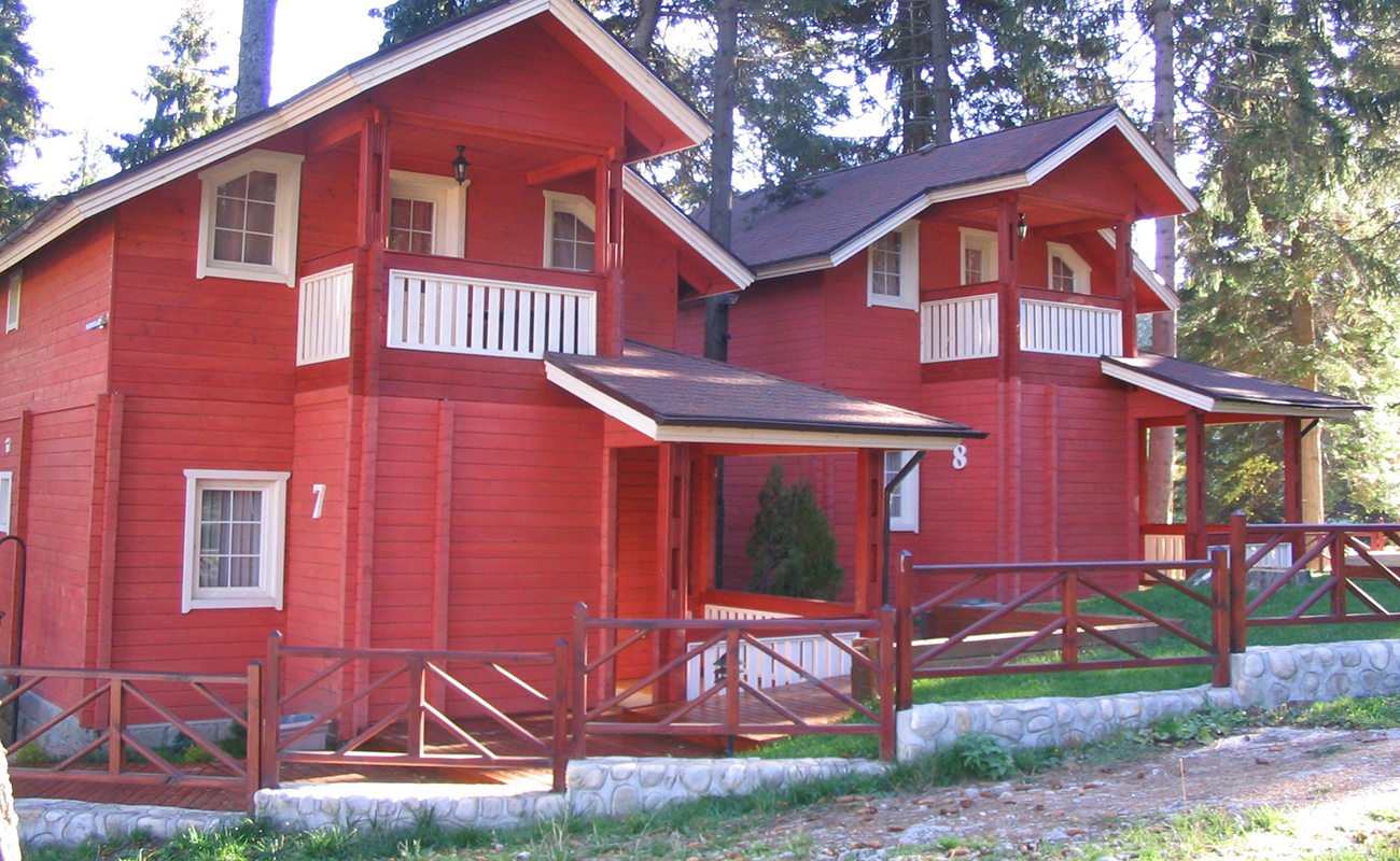 Hotel Alpin-Dvospratna vila.jpg