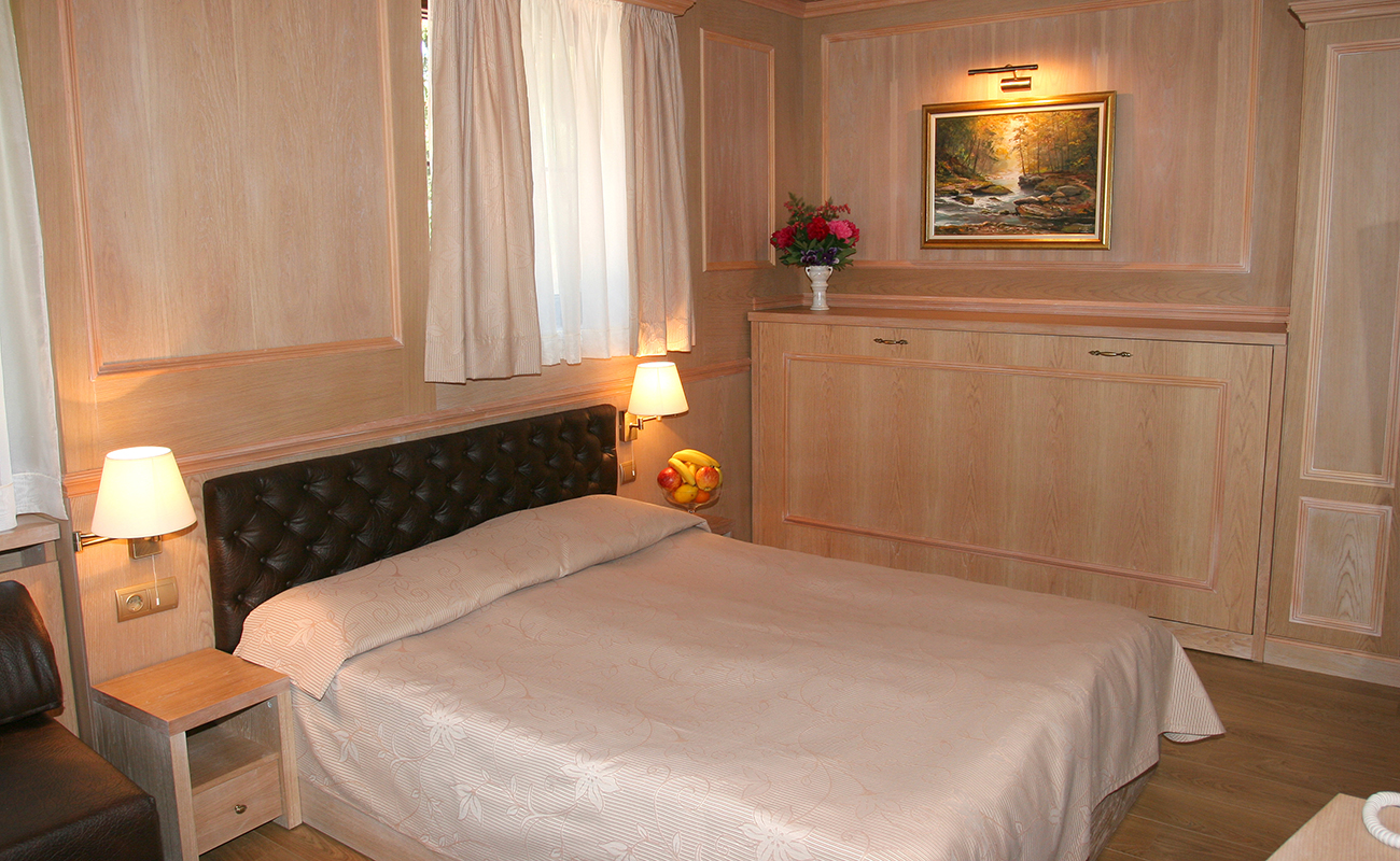Hotel Alpin-Studio.jpg