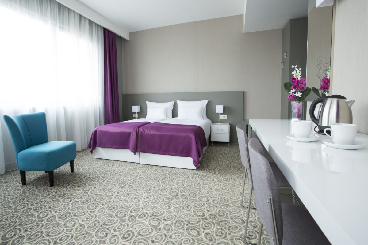 88 Rooms Hotel - dva single ležaja.jpg