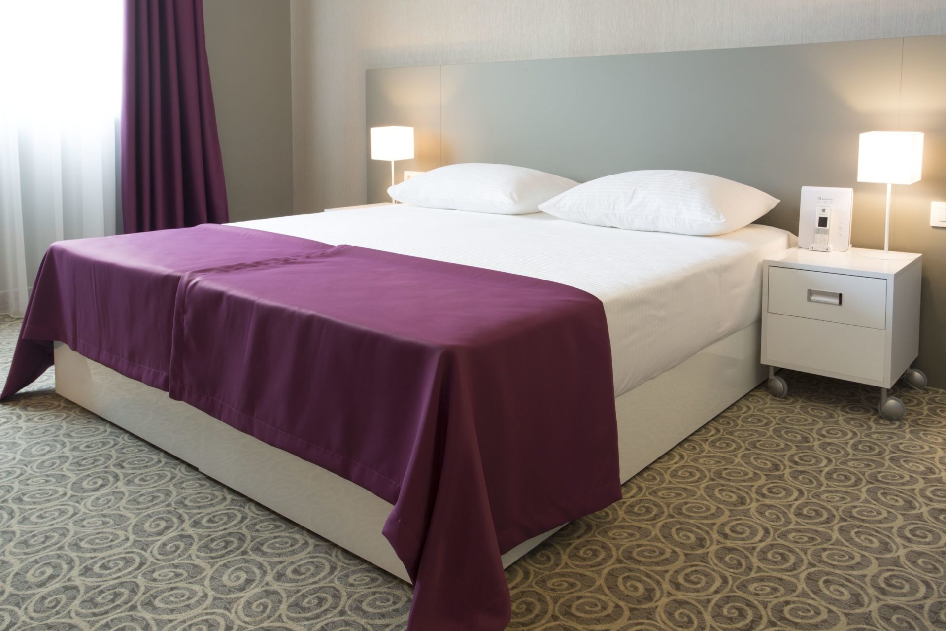 88 Rooms Hotel - francuski ležaj.jpg