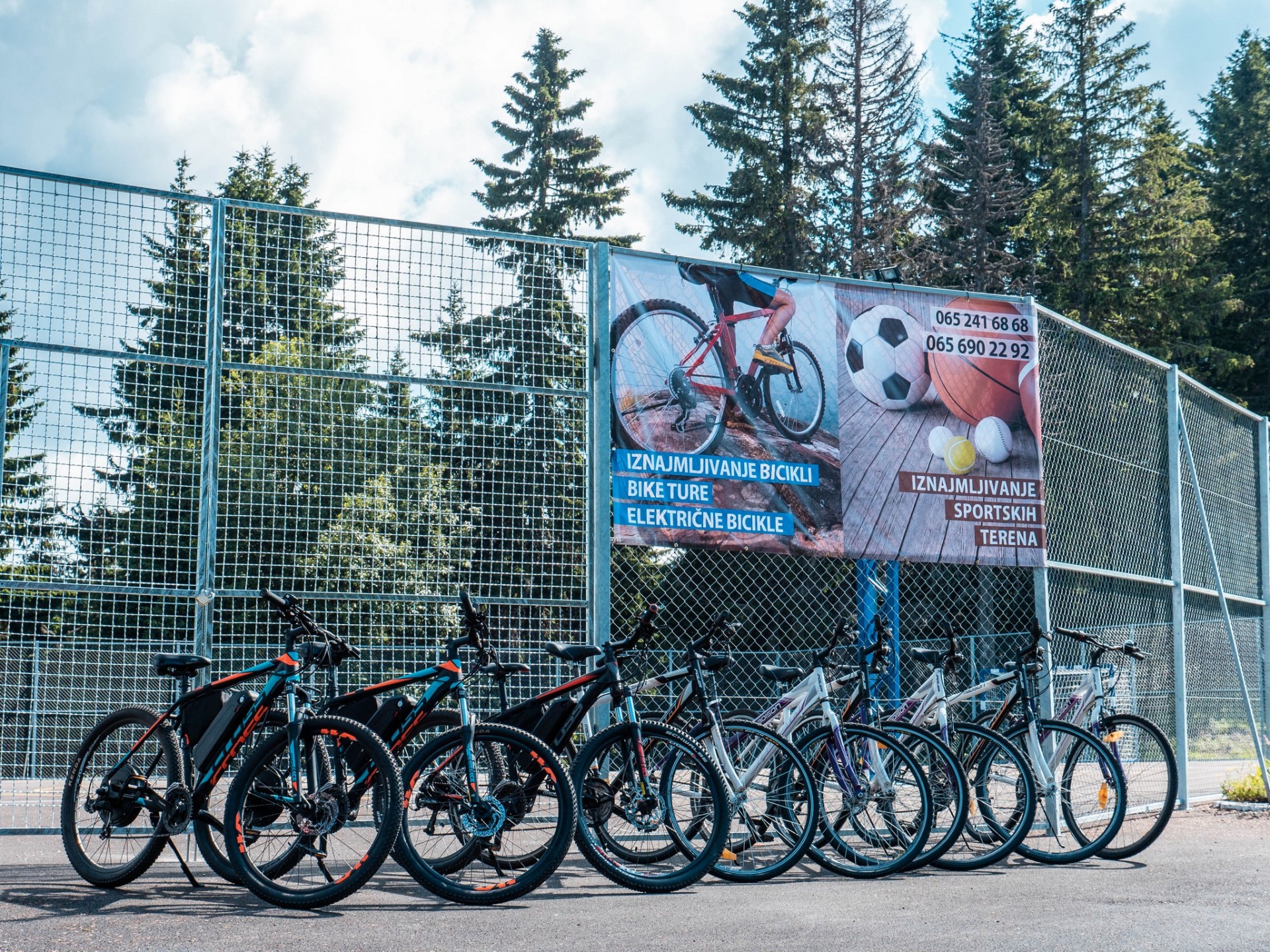 Putnik - rent a bike.jpg