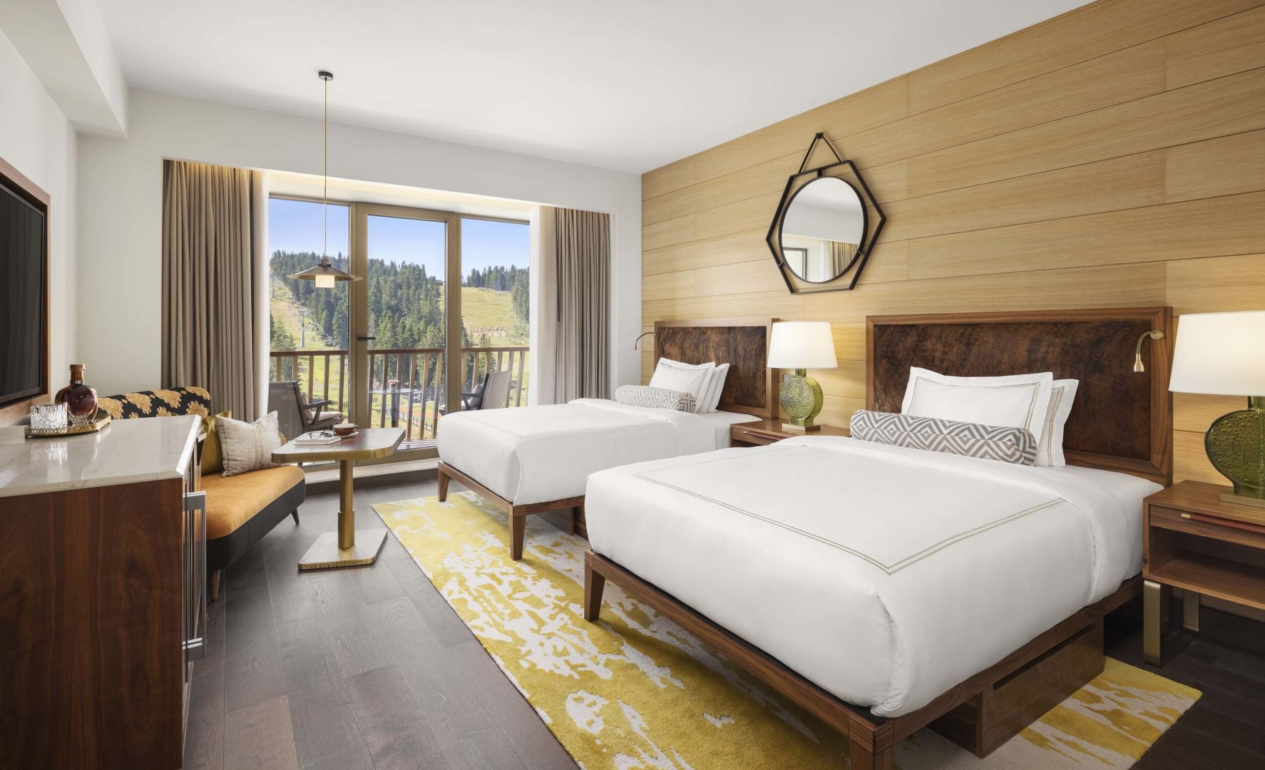 Viceroy Kopaonik Hotel-Queen room.jpg