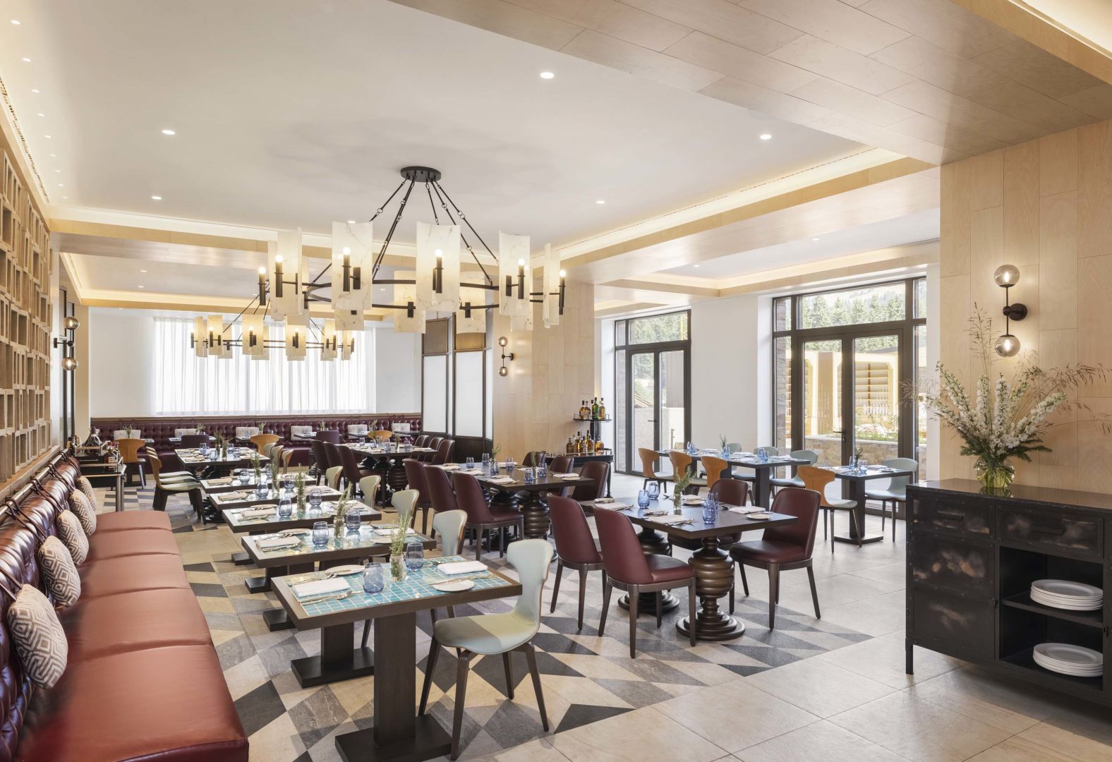 Viceroy Kopaonik Hotel-The Mountain Kitchen.jpg
