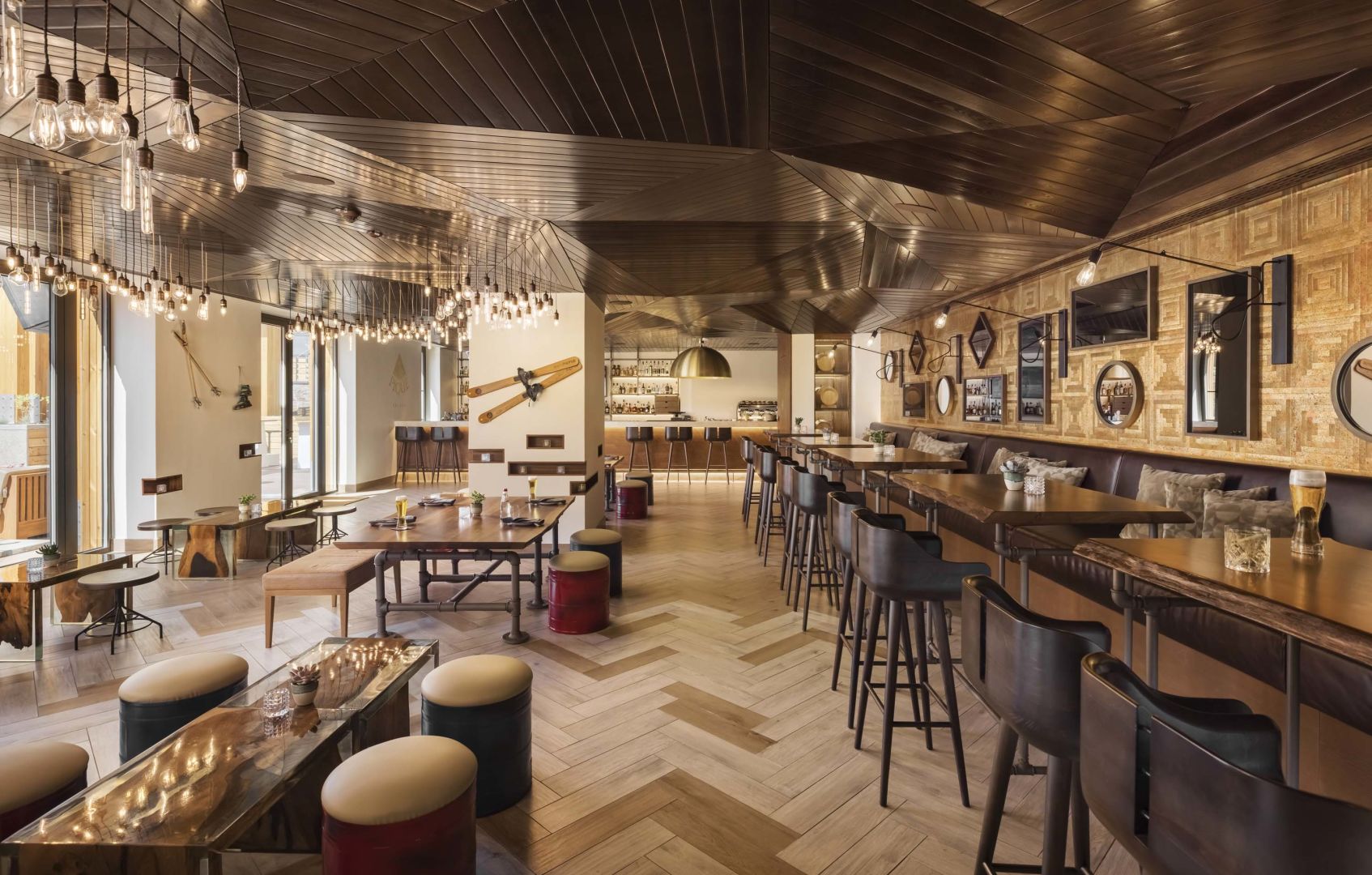 Viceroy Kopaonik-Ski bar.jpg