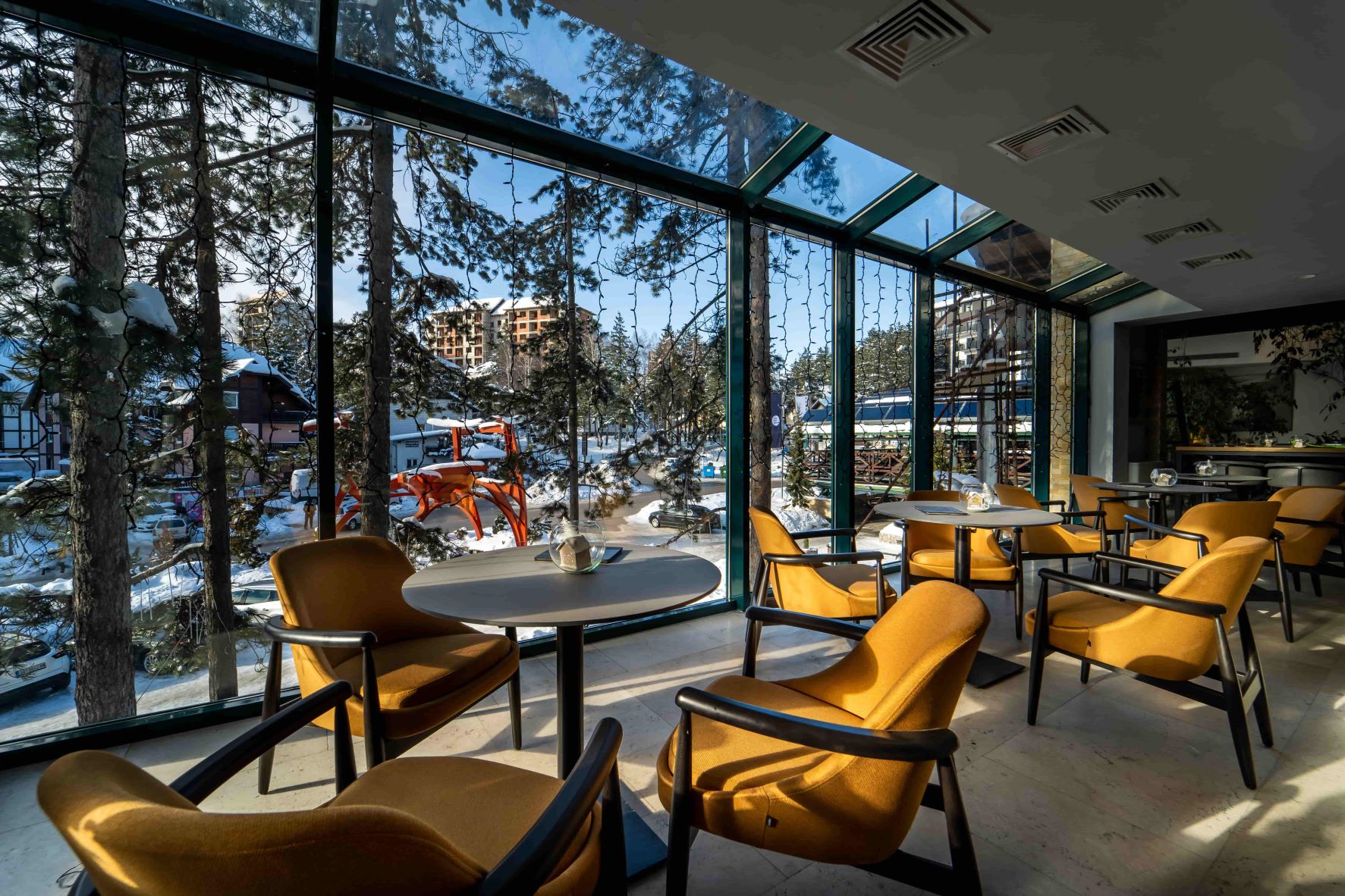 Hotel Mona Plaza Zlatibor-Bar.jpg