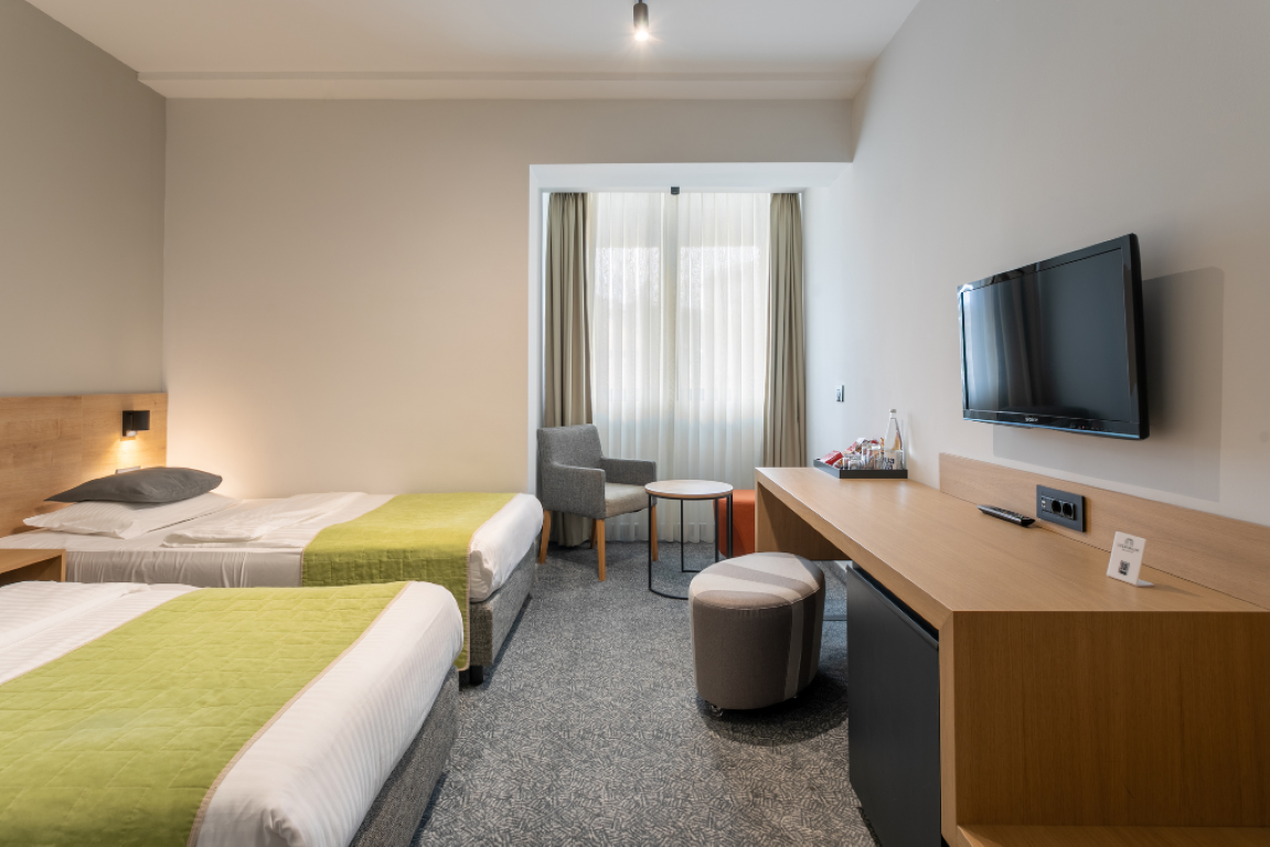 Mona Plaza Zlatibor Hotel-Standardna soba.png
