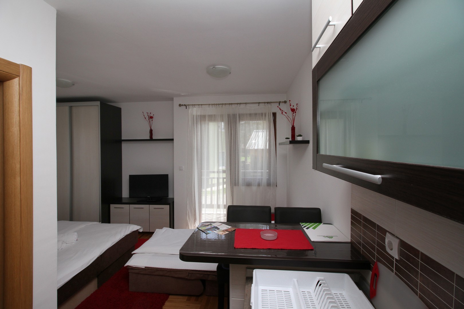 Zlatiborski Konaci - standard studio apartman - soba.png